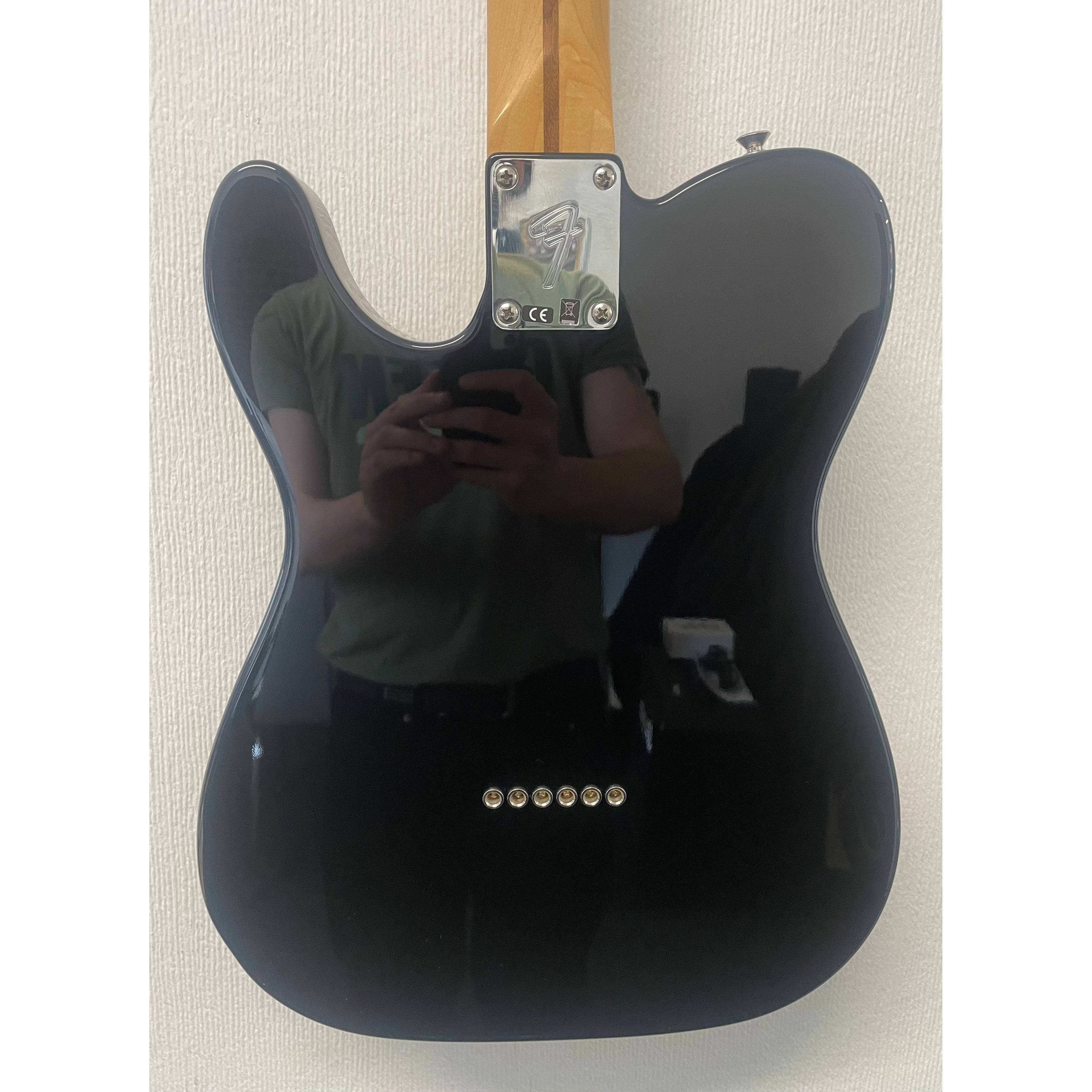 Fender Player Telecaster MIM Mexican, 2021, in Gloss Black Pre-Owned