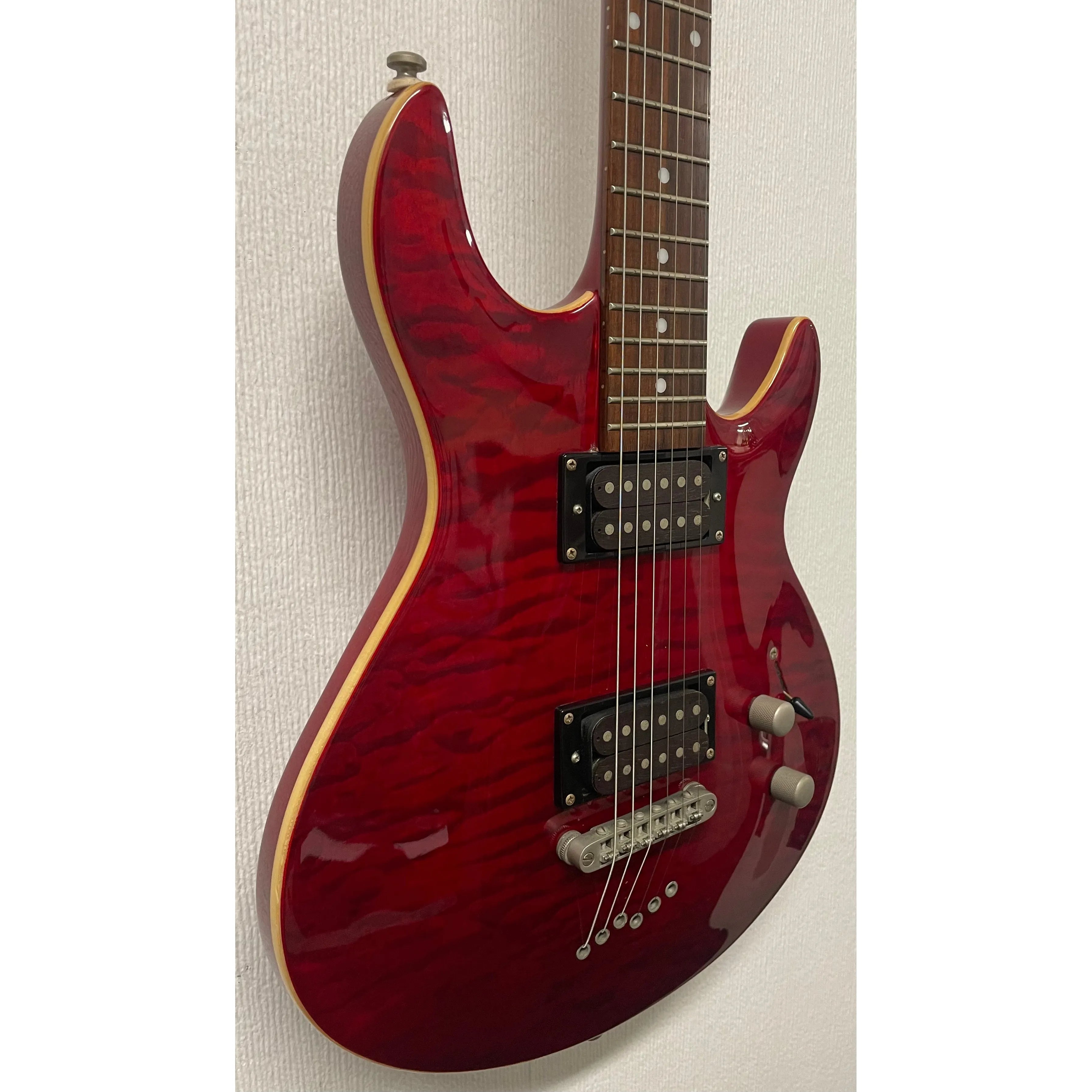 Shine HH Electric Guitar with Flamed Maple Top in Red Pre-Owned