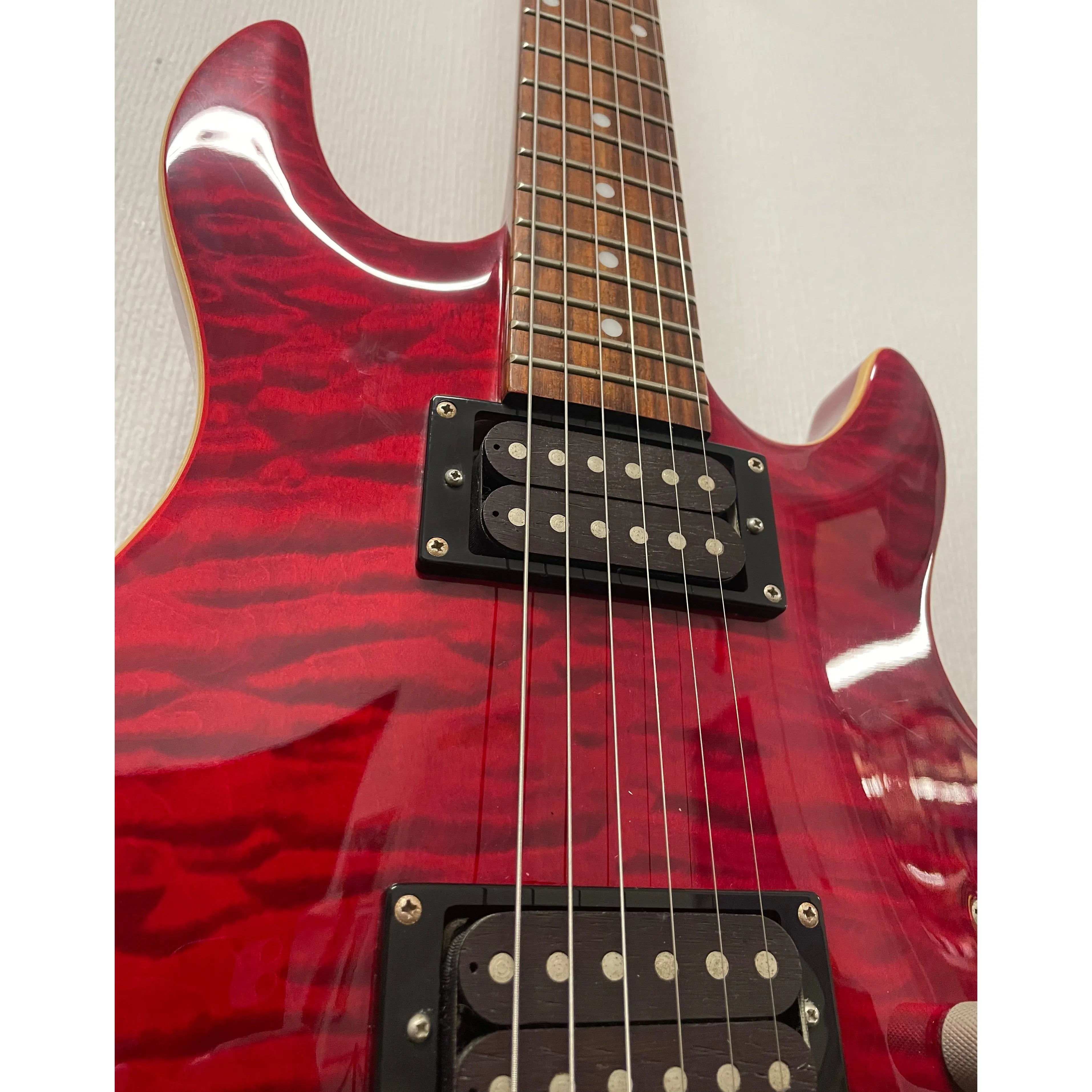 Shine HH Electric Guitar with Flamed Maple Top in Red Pre-Owned
