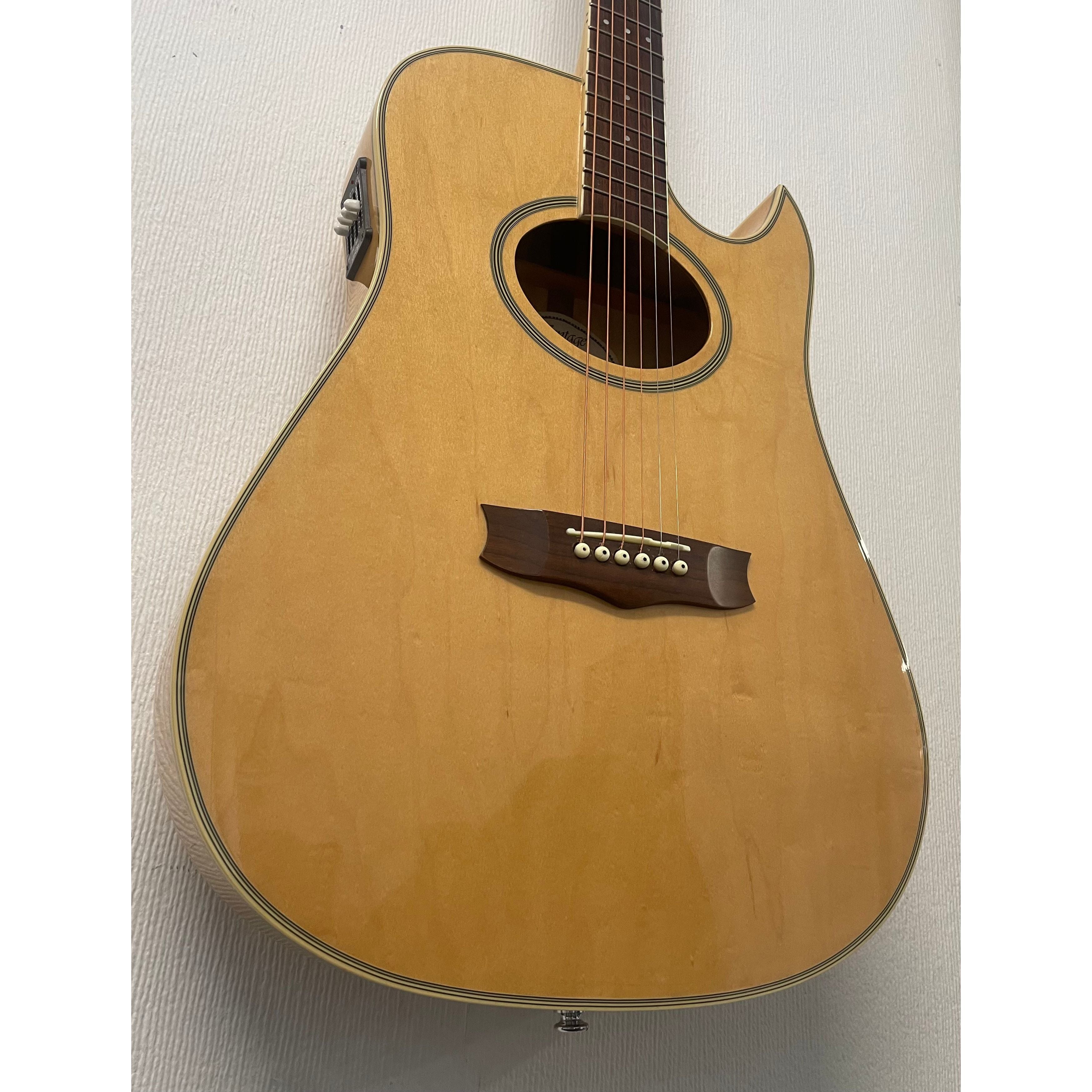 Vantage VS40 CEM Electro Acoustic Guitar in Natural Gloss with Epiphone Hardcase Pre-Owned