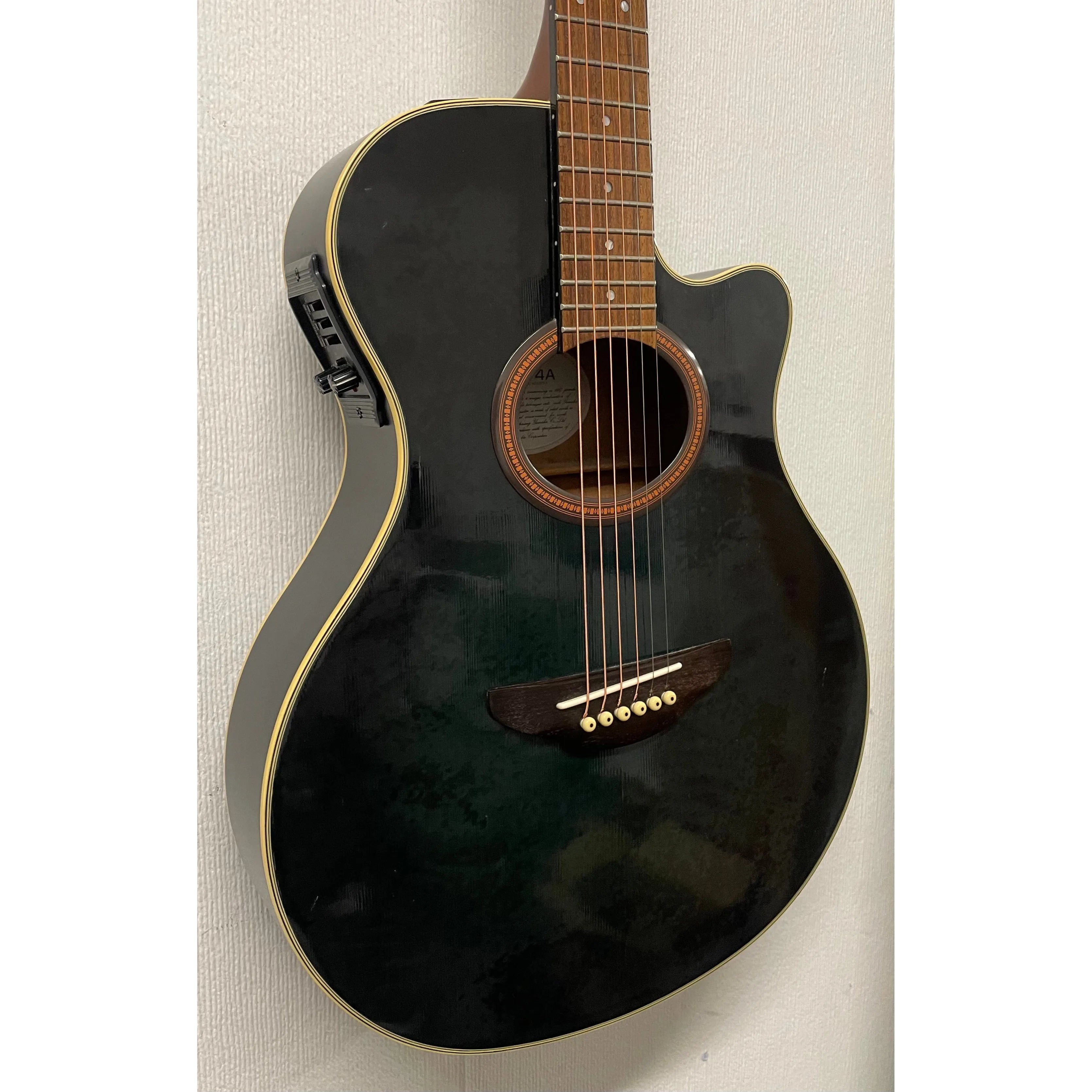 Yamaha APX-4A Electro Acoustic Guitar in Teal Pre-Owned