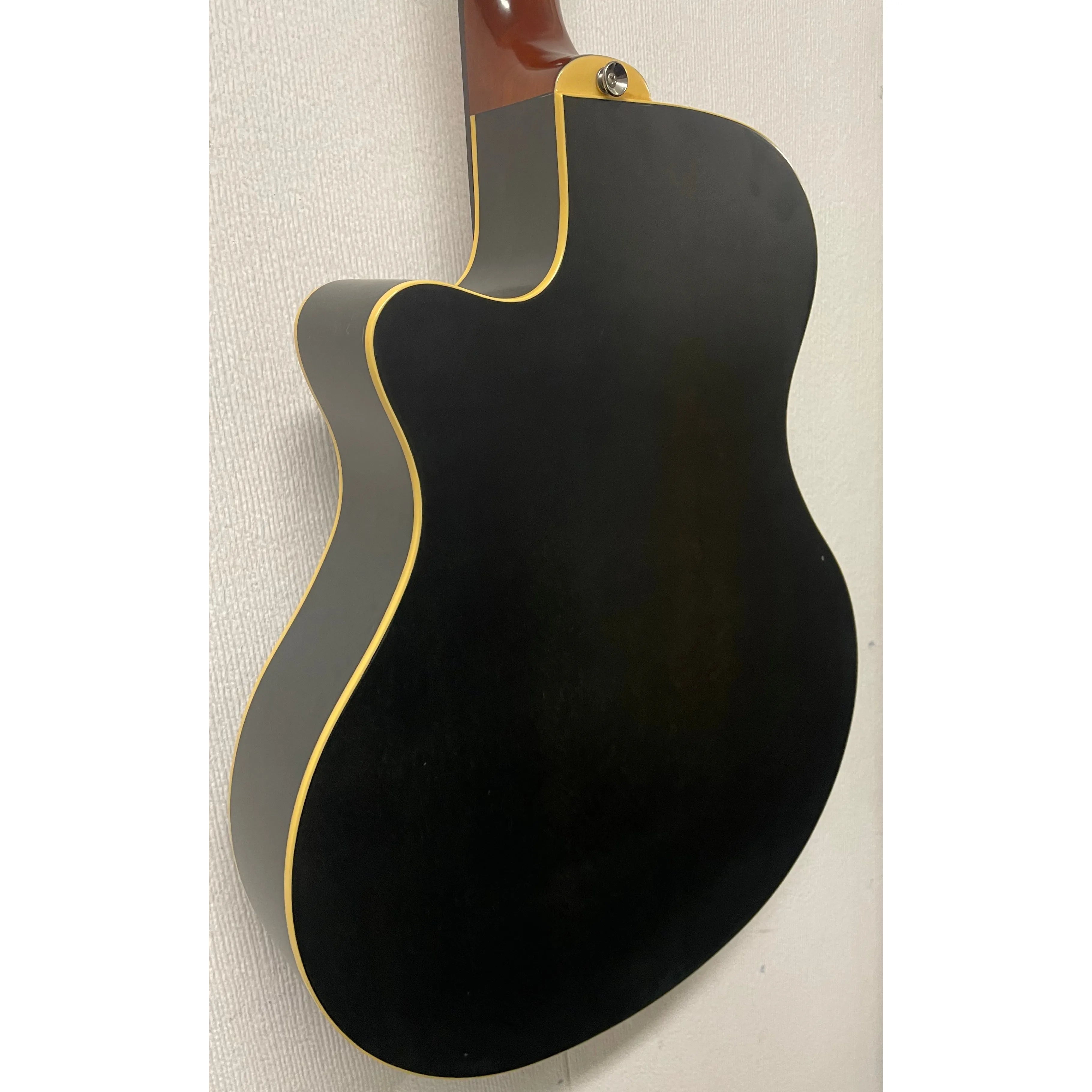 Yamaha APX-4A Electro Acoustic Guitar in Teal Pre-Owned