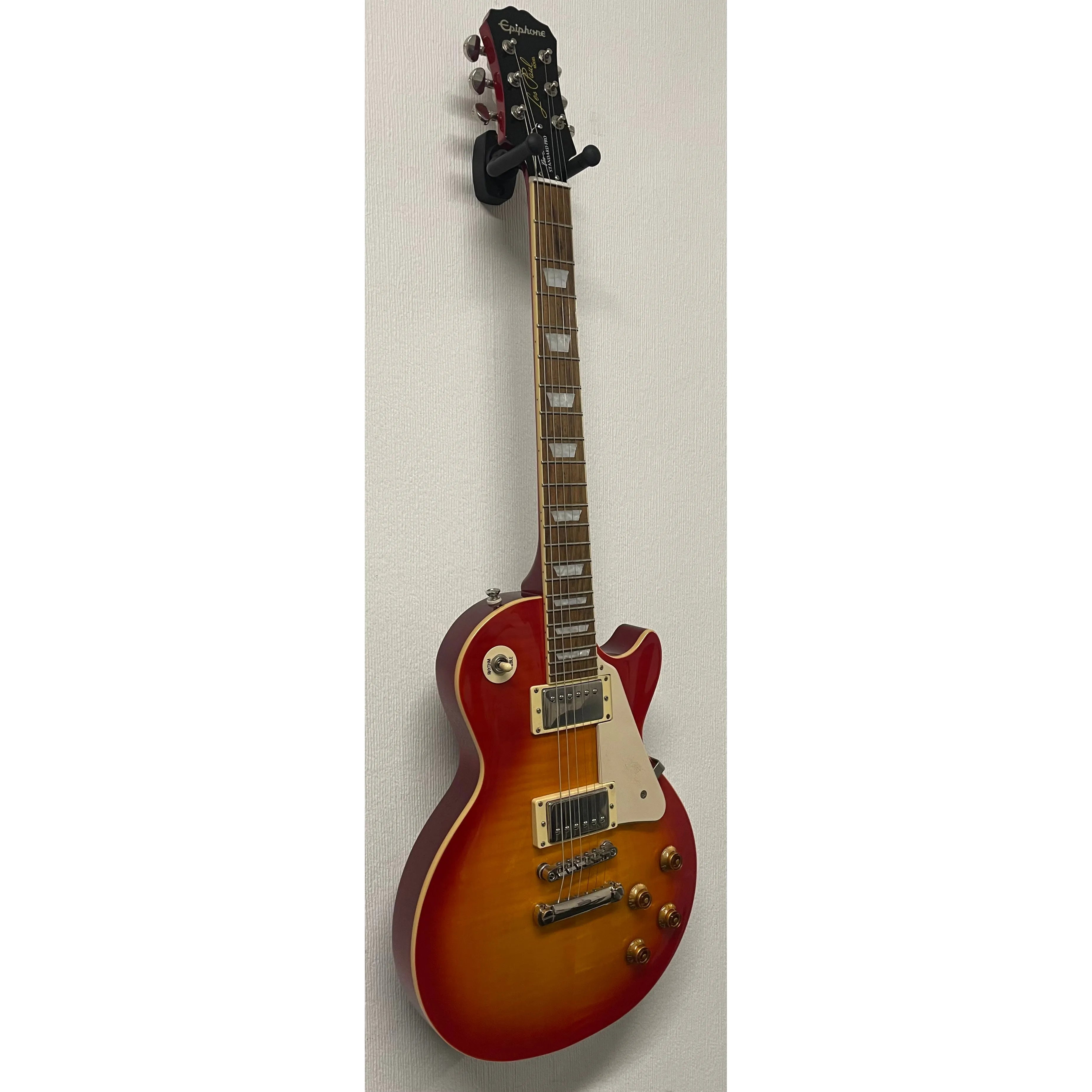 Epiphone Standard Pro Les Paul Plus Top Pro in Sunburst with Original Hardcase Pre-owned