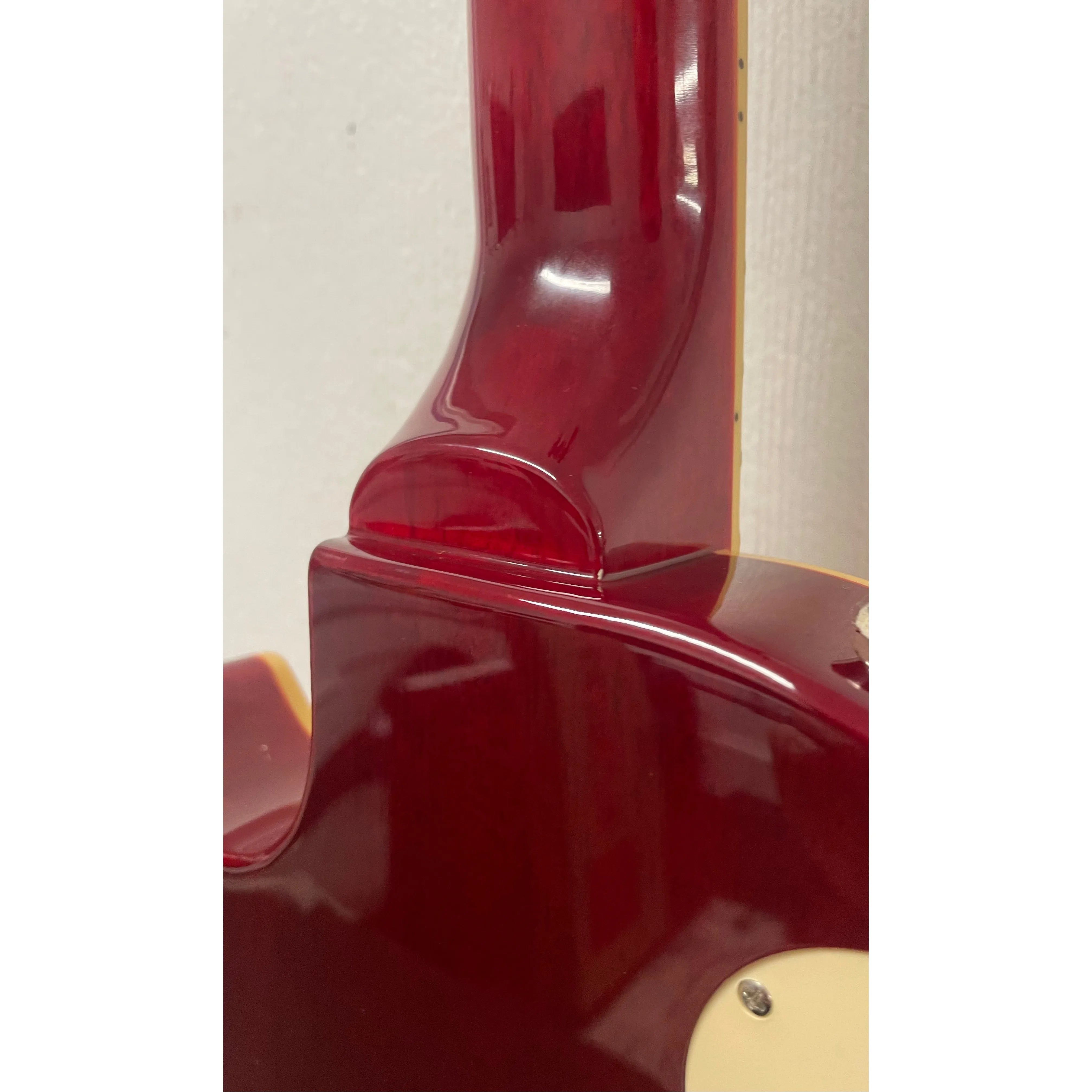 Epiphone Standard Pro Les Paul Plus Top Pro in Sunburst with Original Hardcase Pre-owned