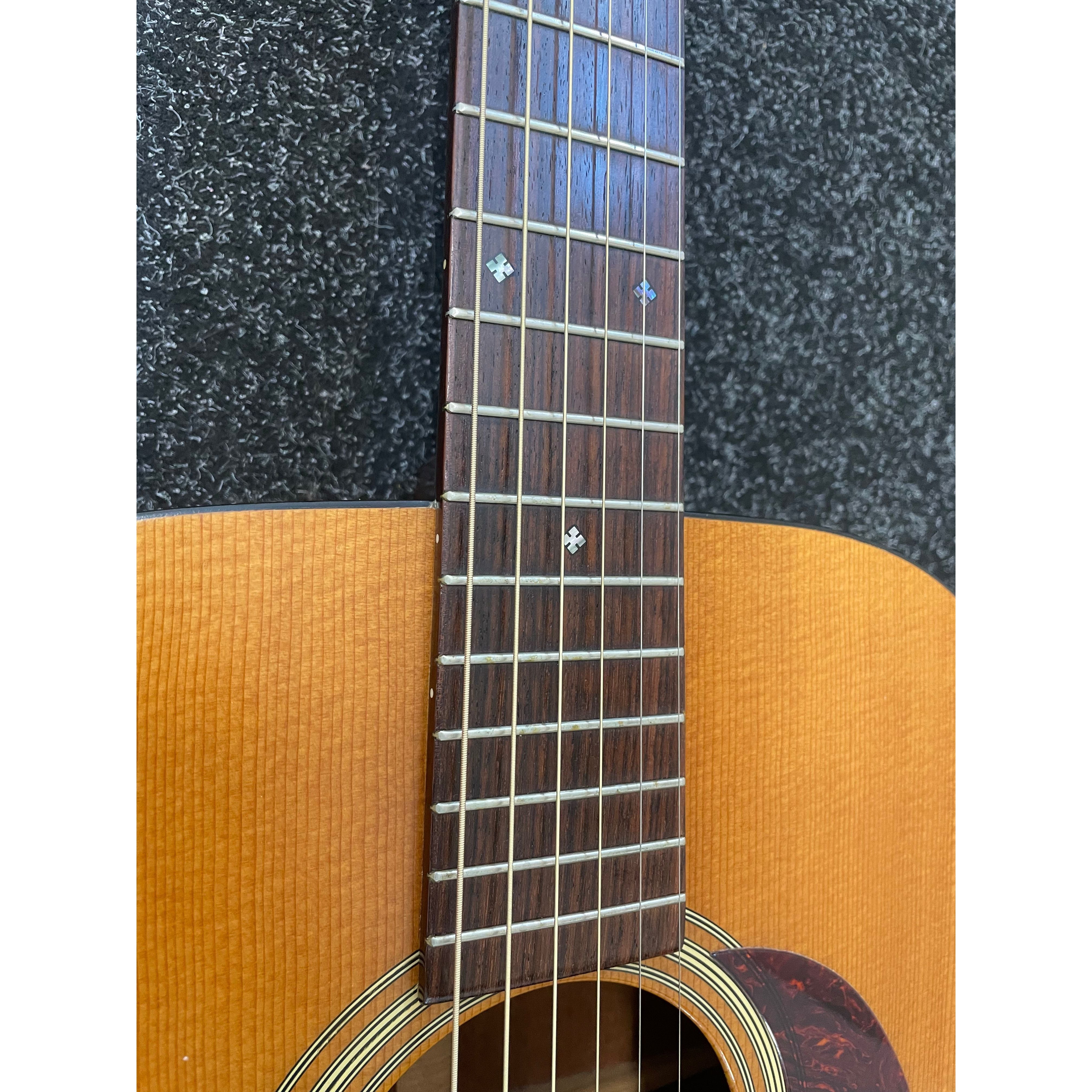 Martin & Co 000-16 Auditorium Electro Acoustic Guitar made in USA, 1991, with Hardcase Pre-Owned