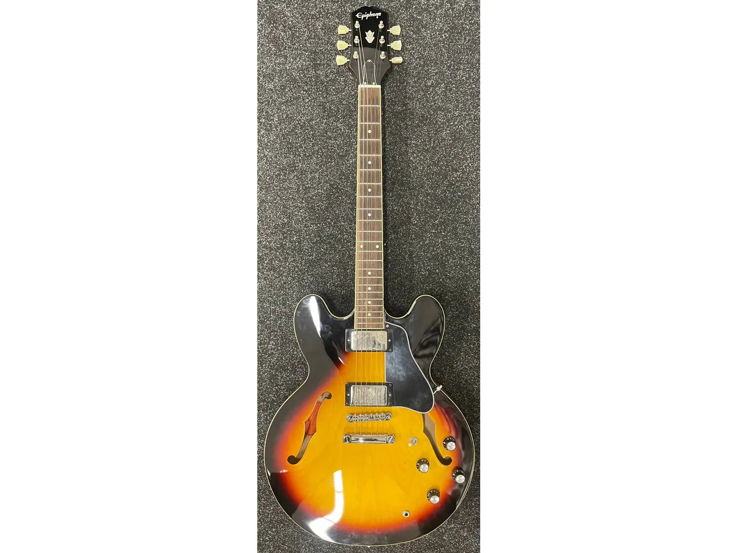 Epiphone Inspired by Gibson ES-335 Electric Guitar in Vintage Sunburst with gig bag Pre-Owned