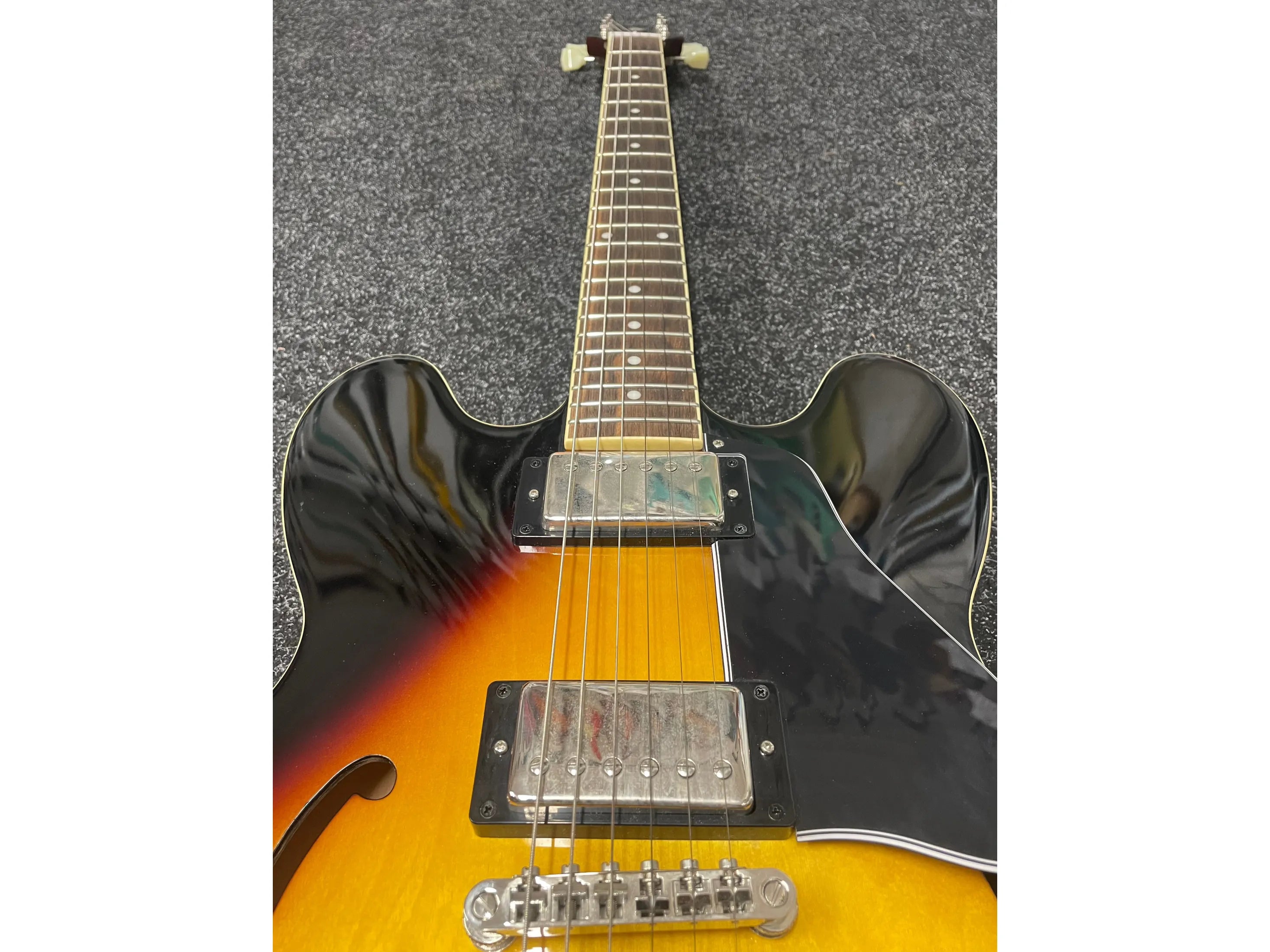 Epiphone Inspired by Gibson ES-335 Electric Guitar in Vintage Sunburst with gig bag Pre-Owned