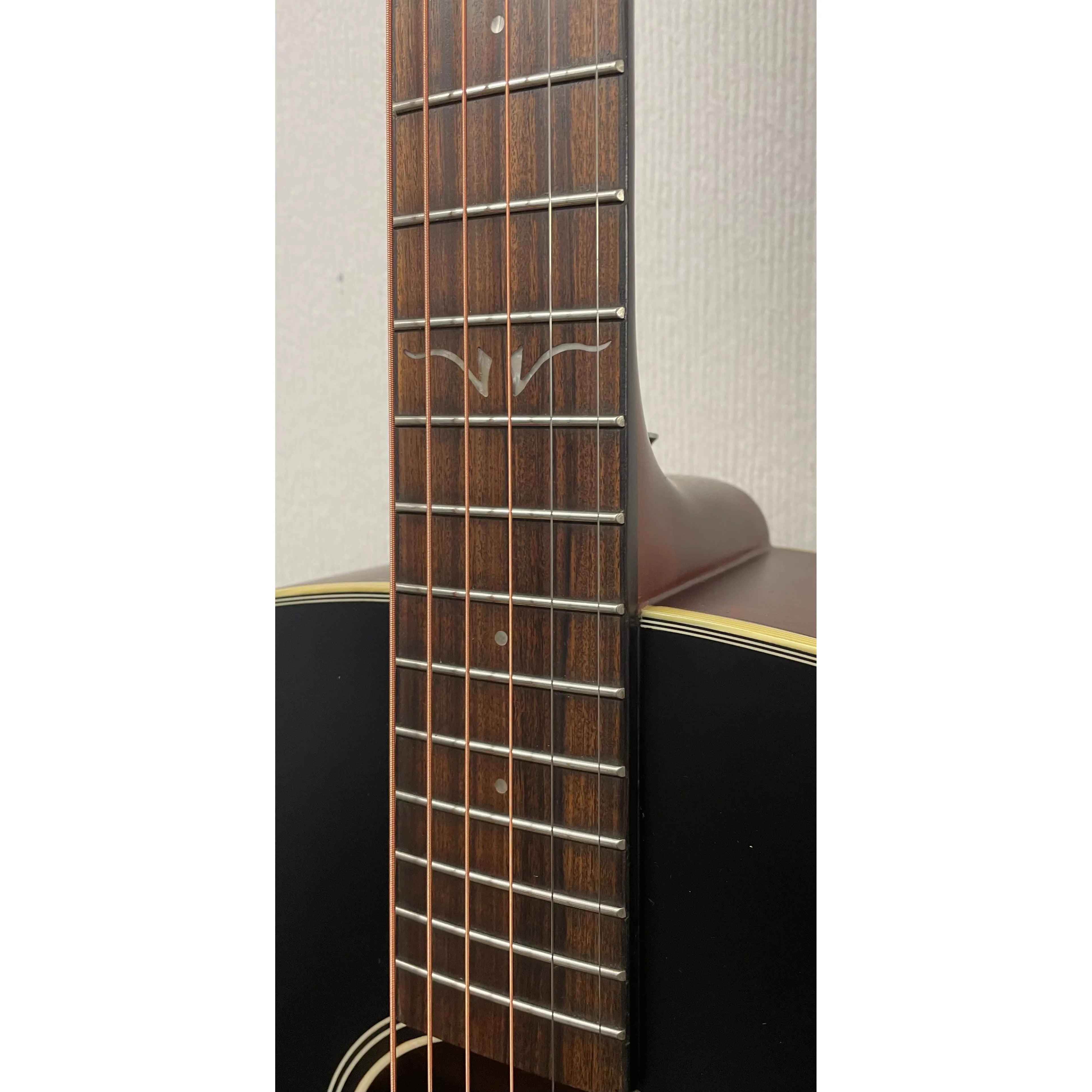 Vintage VE660VB Dreadnought Electro-Acoustic Guitar in Sunburst Pre-Owned