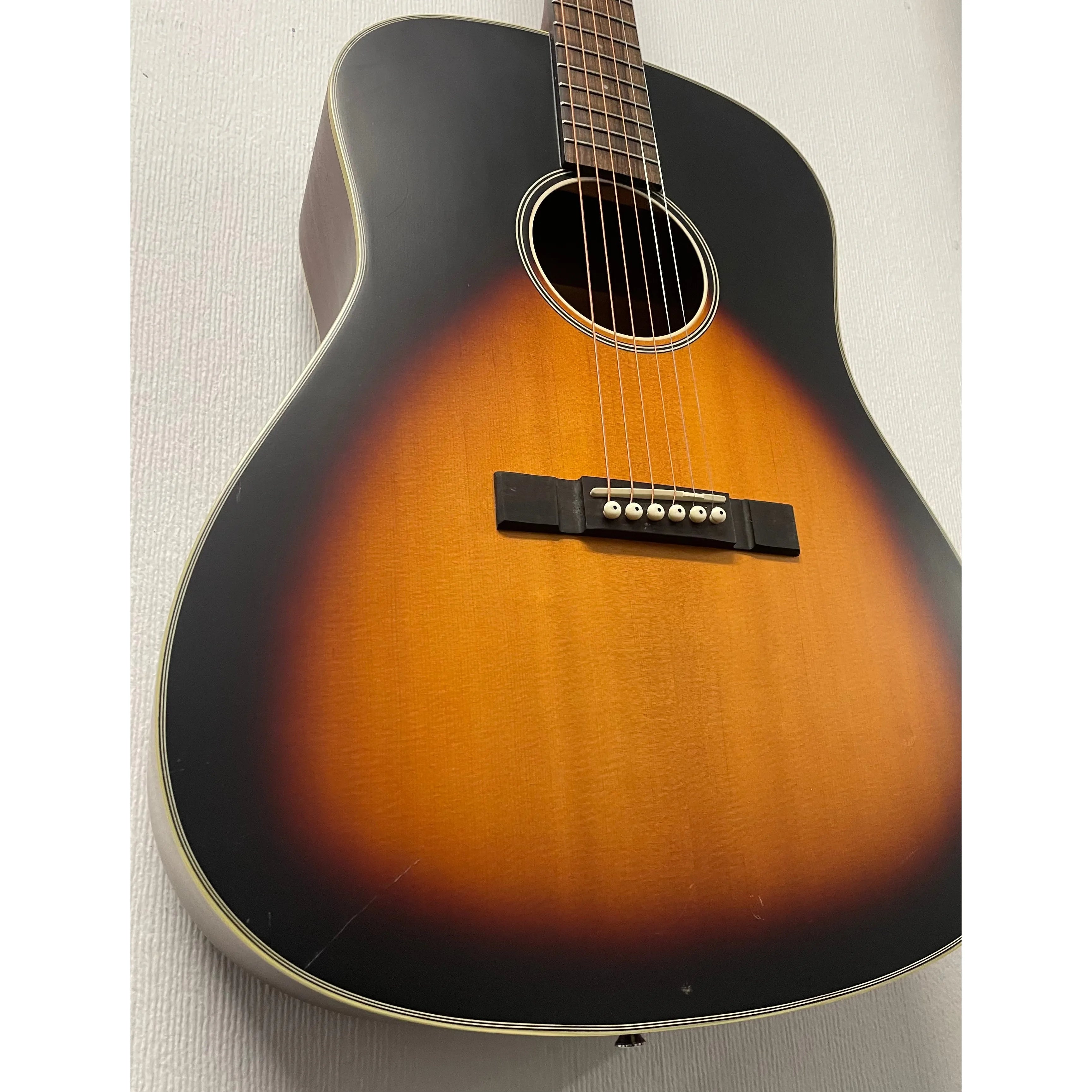 Vintage VE660VB Dreadnought Electro-Acoustic Guitar in Sunburst Pre-Owned