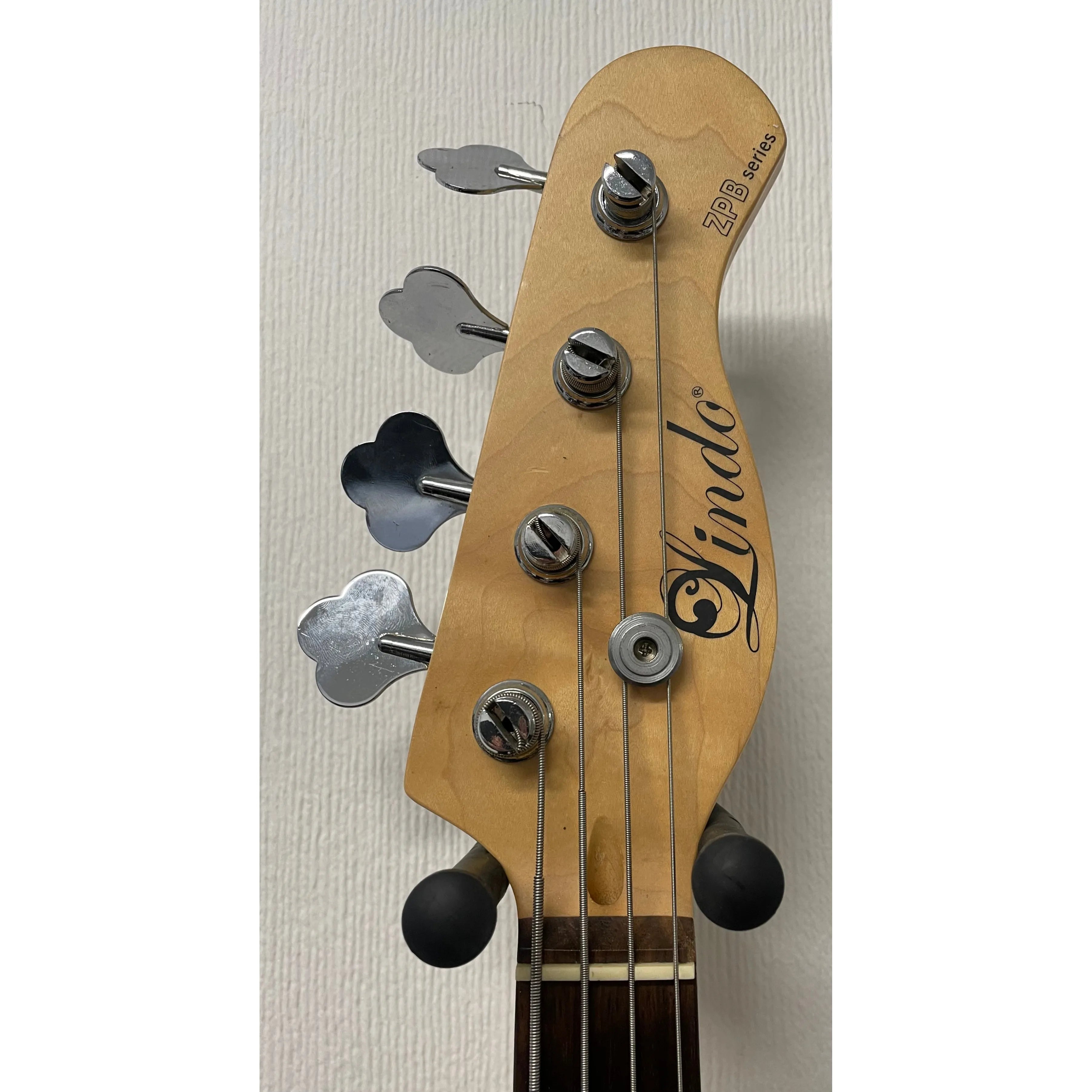 Lindo Precision Style Bass Guitar in Black Pre-Owned