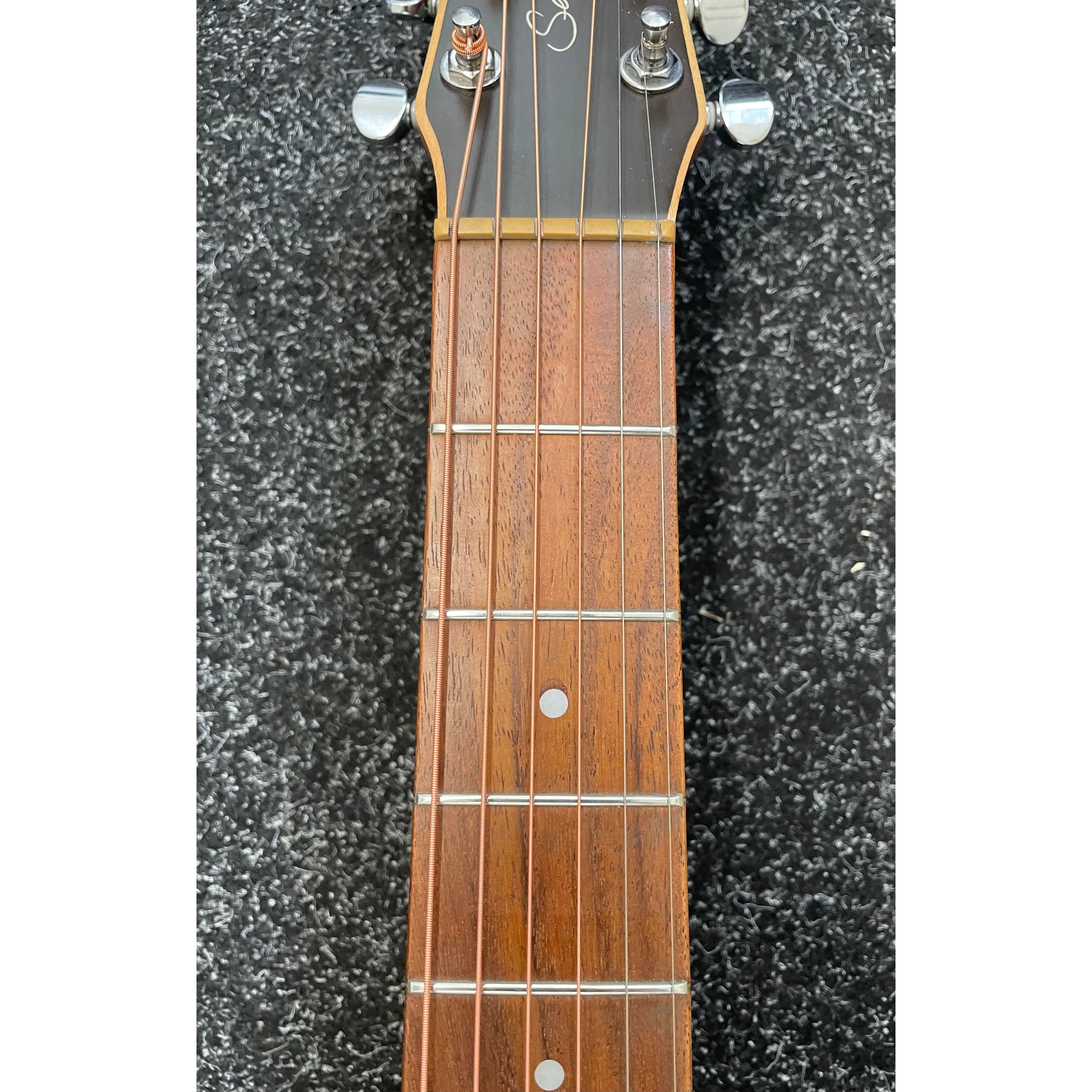 Seagull S6 Original Dreadnought Acoustic with Hardcase Pre-Owned