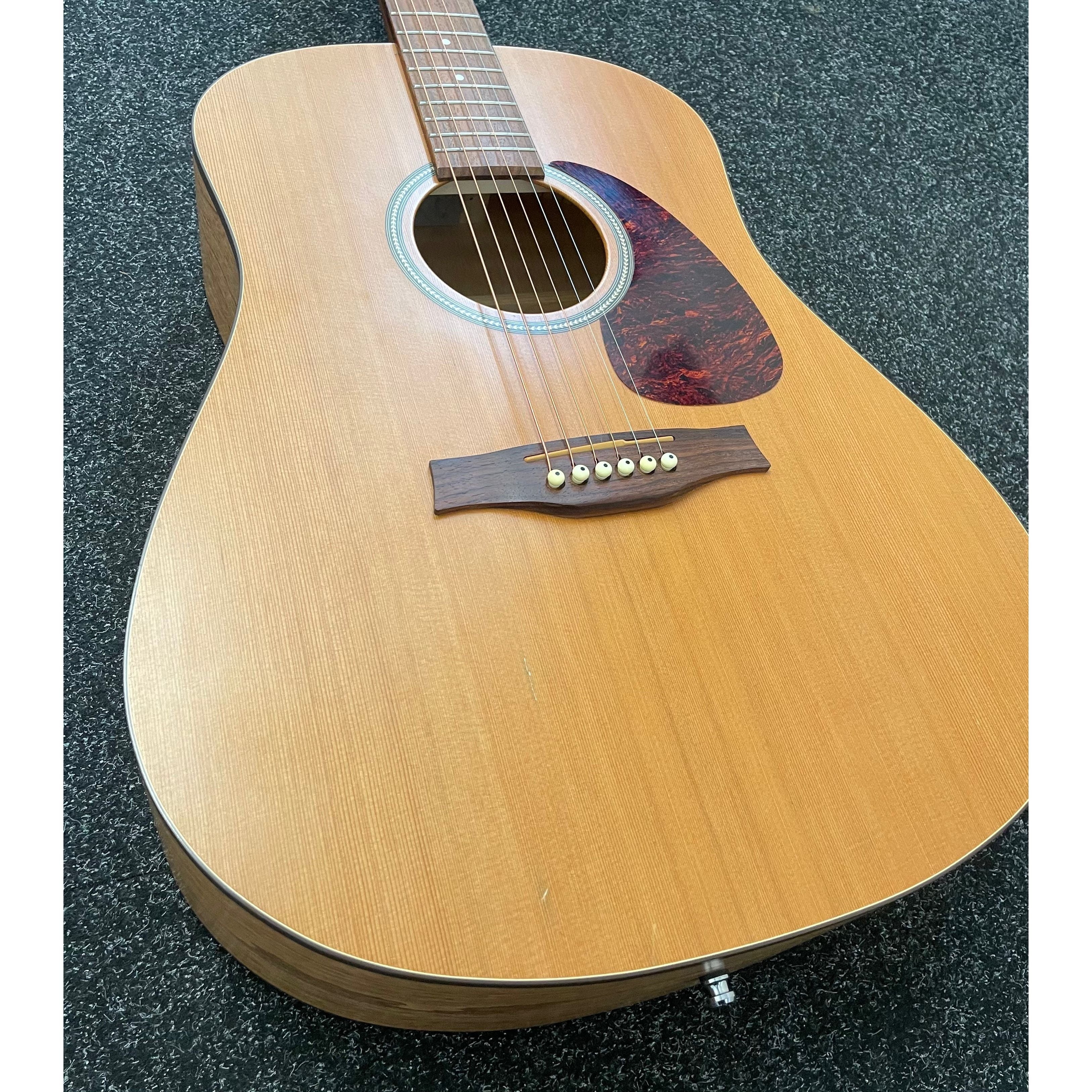 Seagull S6 Original Dreadnought Acoustic with Hardcase Pre-Owned