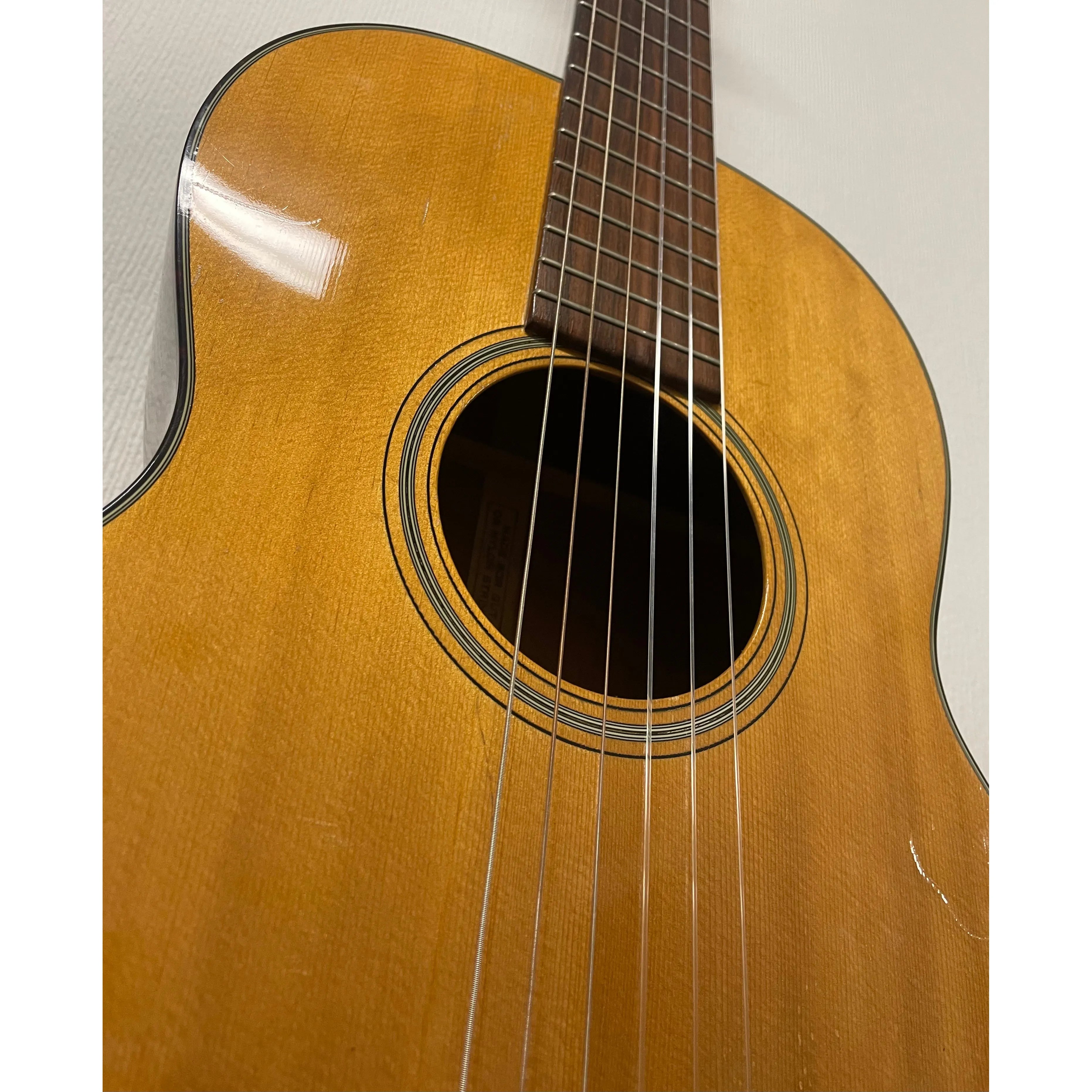 Martin 00-18C Classical Guitar with Electronics and Hardcase, 1962, Pre-Owned