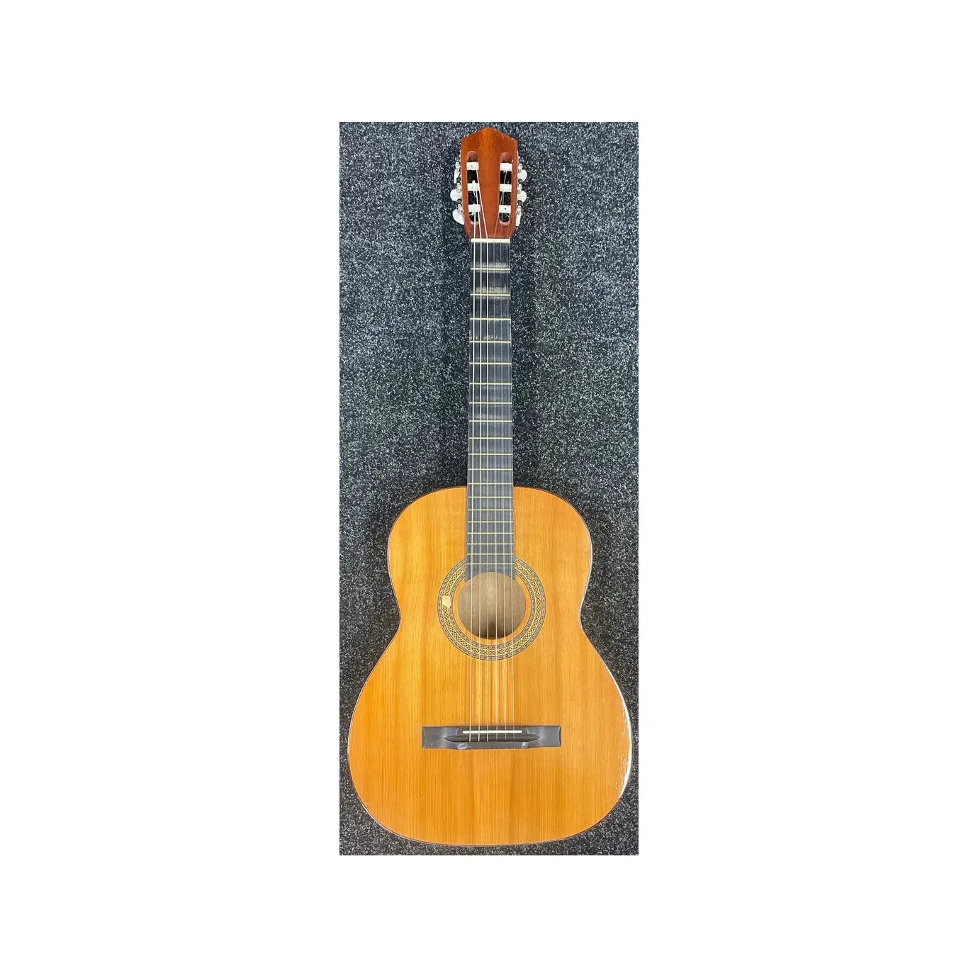 Unbranded 4/4 Classical Guitar Pre-Owned