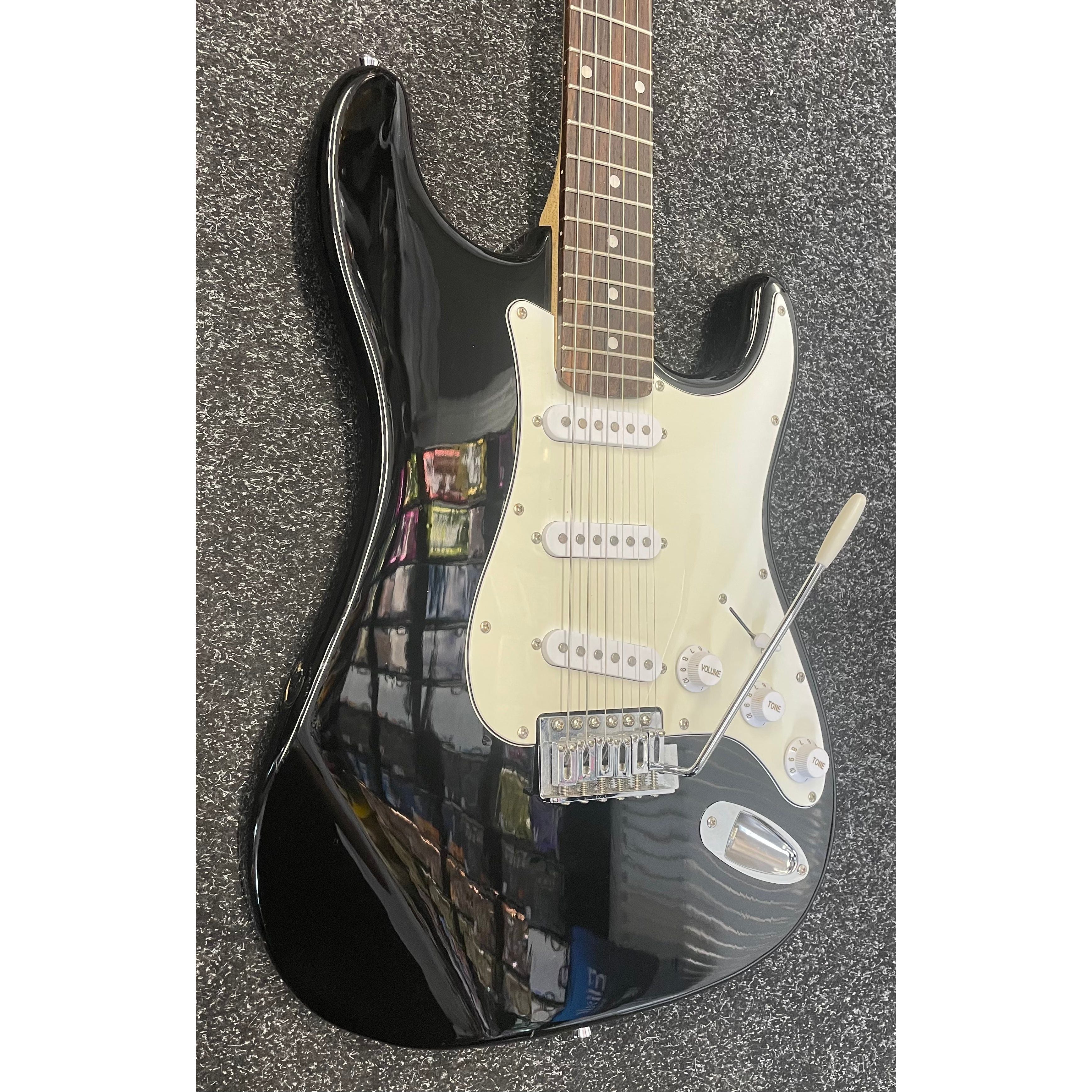 Burswood Stratocaster Style Electric Guitar in Black with Gigbag Pre-Owned