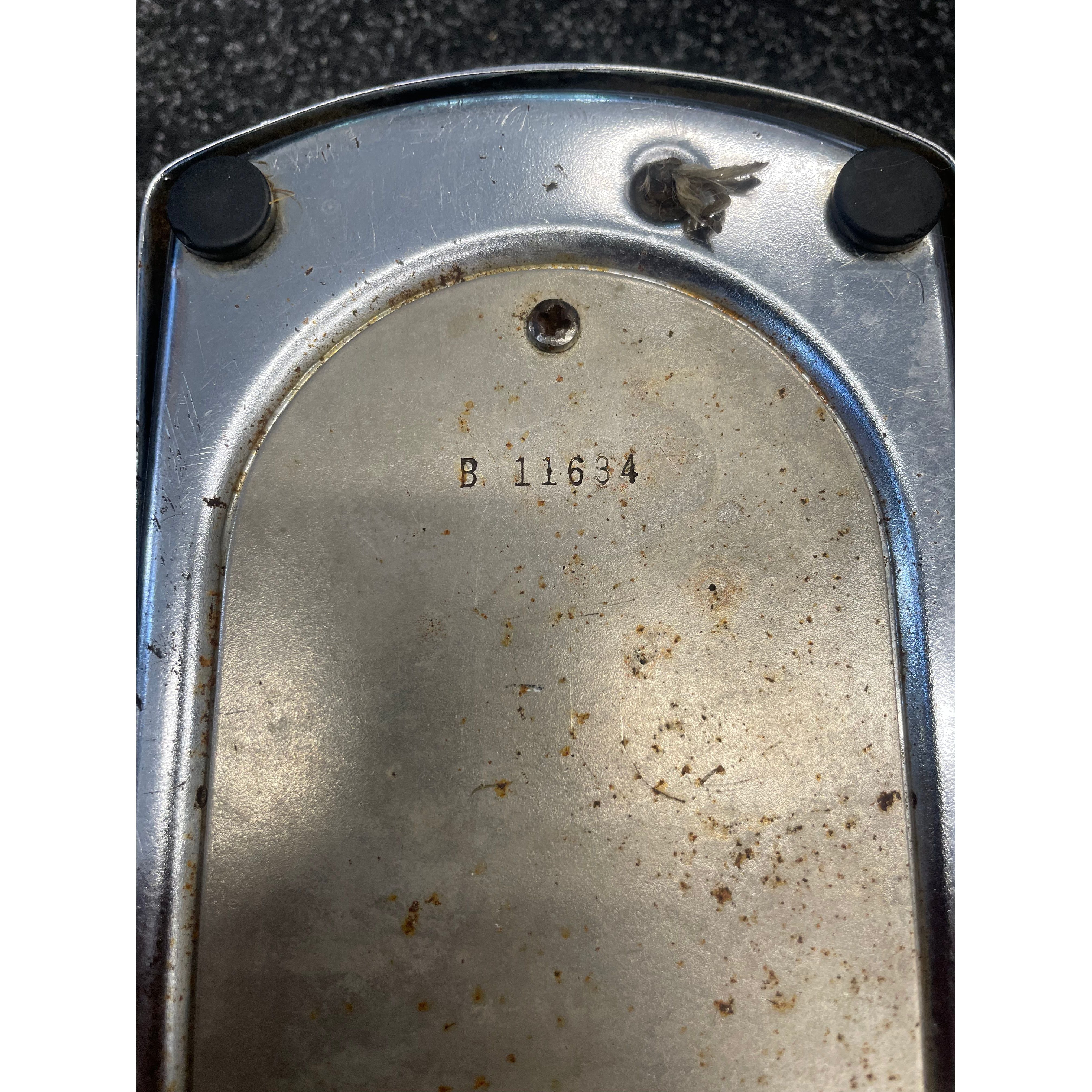 Fender Swell Vintage Volume Expression Pedal in Chrome Pre-Owned