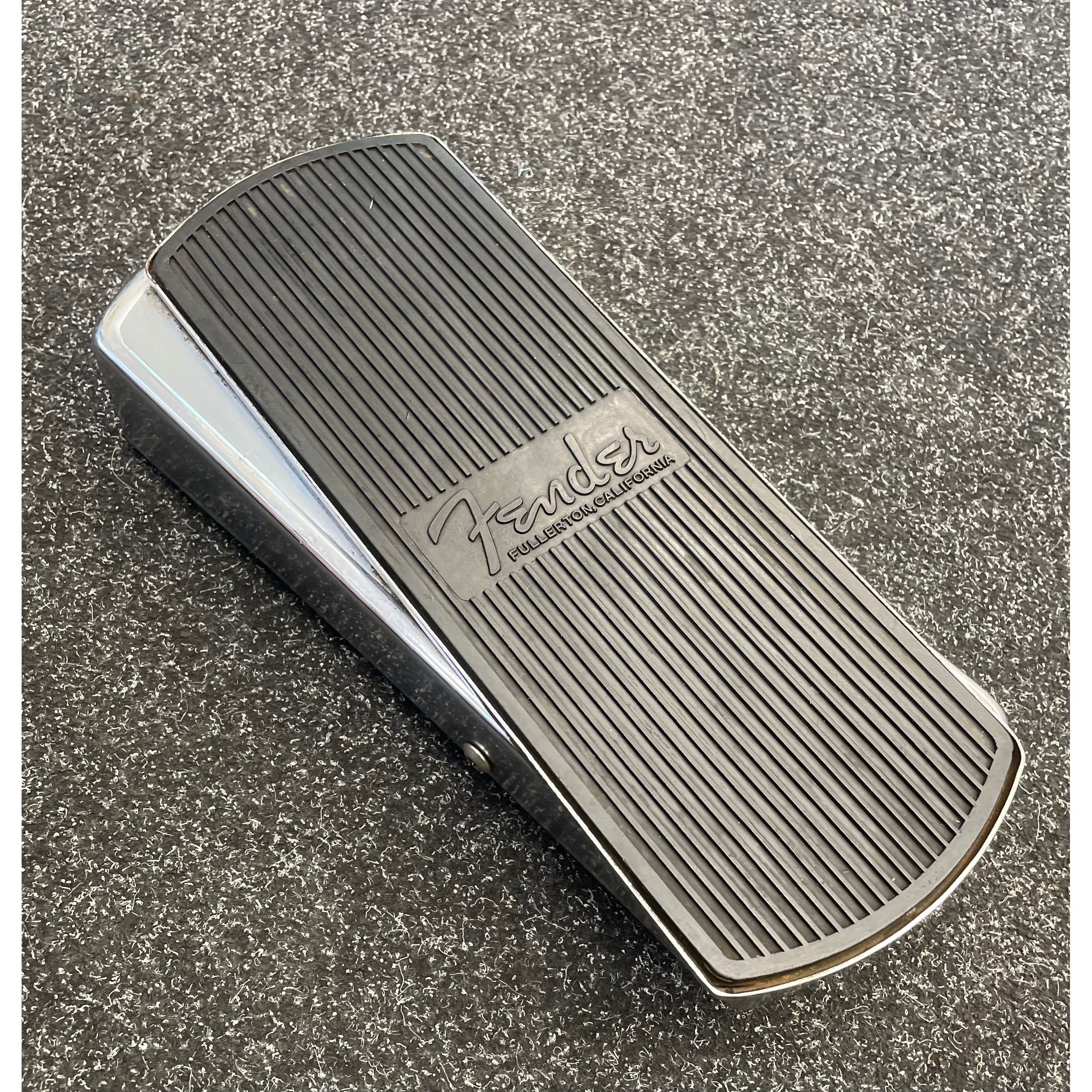 Fender Swell Vintage Volume Expression Pedal in Chrome Pre-Owned