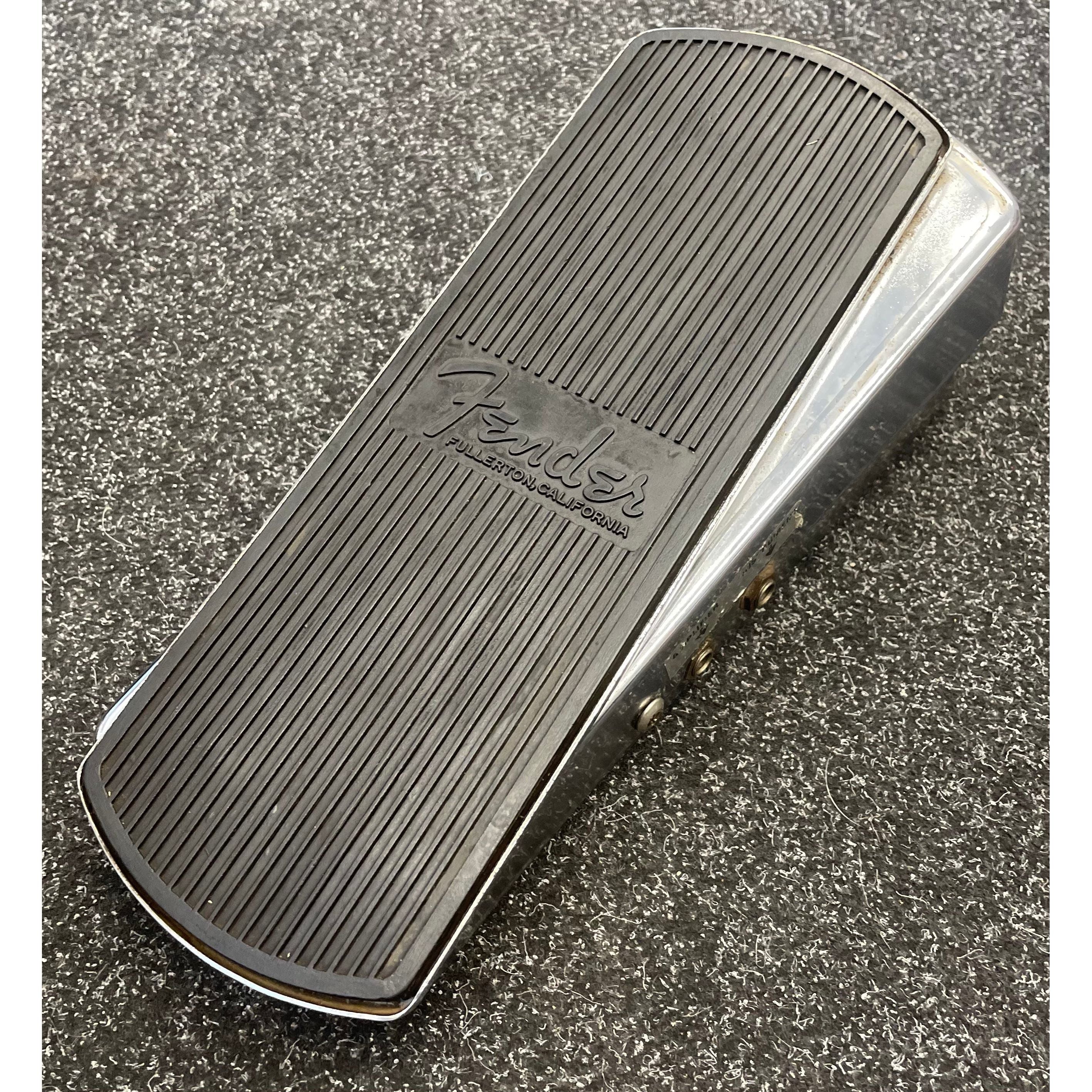 Fender Swell Vintage Volume Expression Pedal in Chrome Pre-Owned