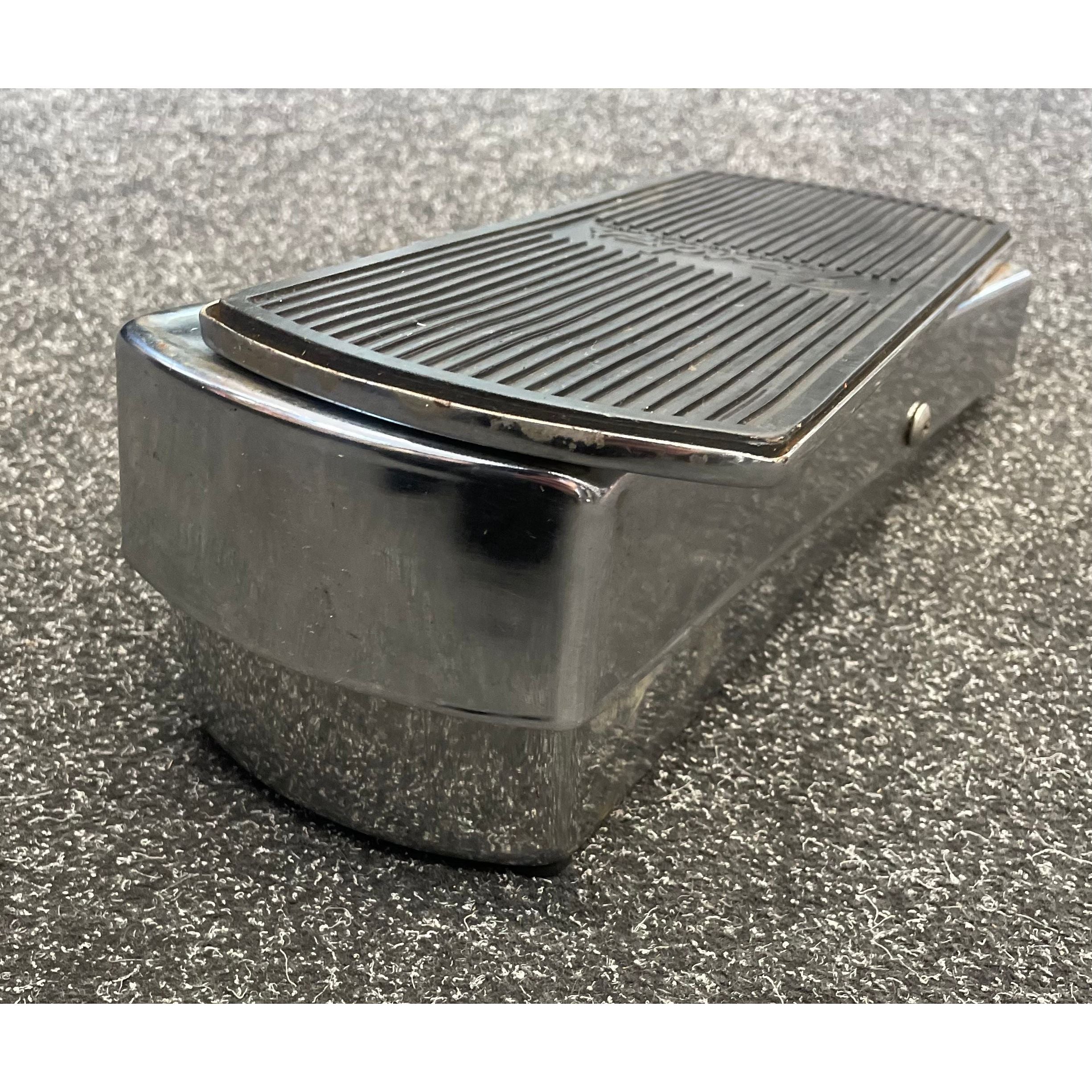 Fender Swell Vintage Volume Expression Pedal in Chrome Pre-Owned