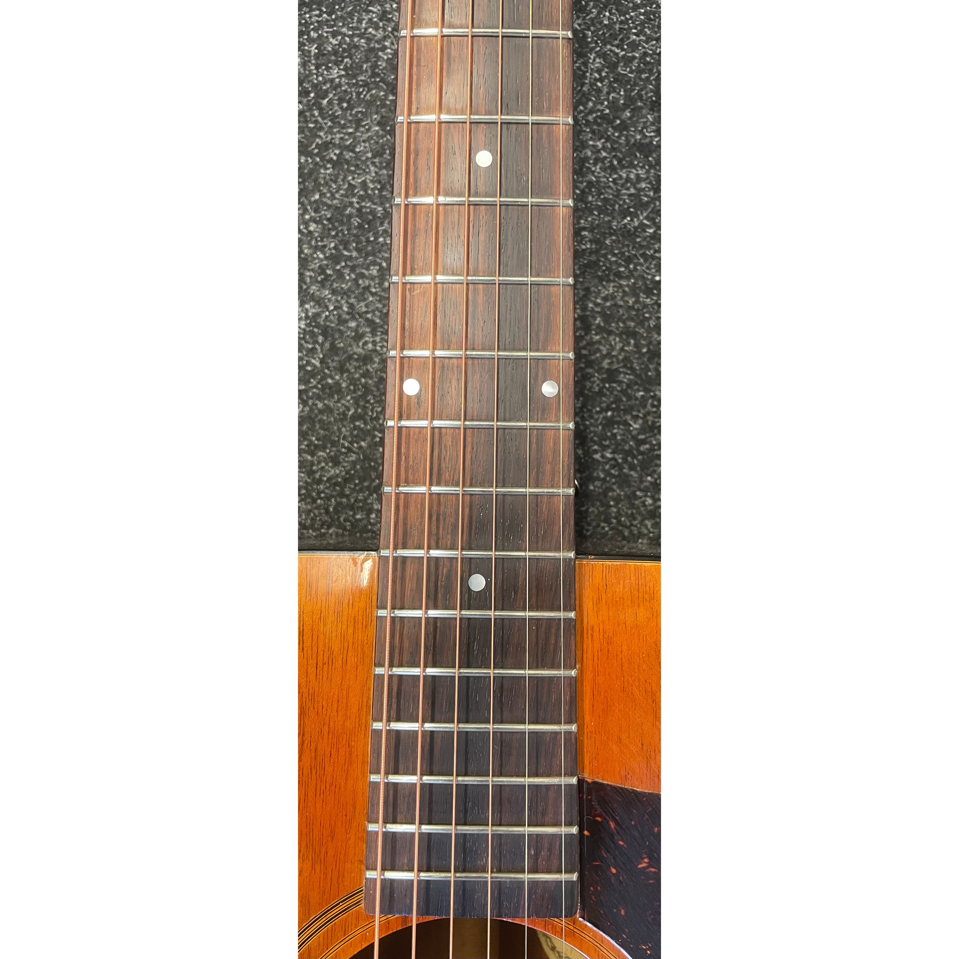 Guild D25 Dreadnought Acoustic Guitar, 1973, Made in the USA with Hardcase Pre-Owned