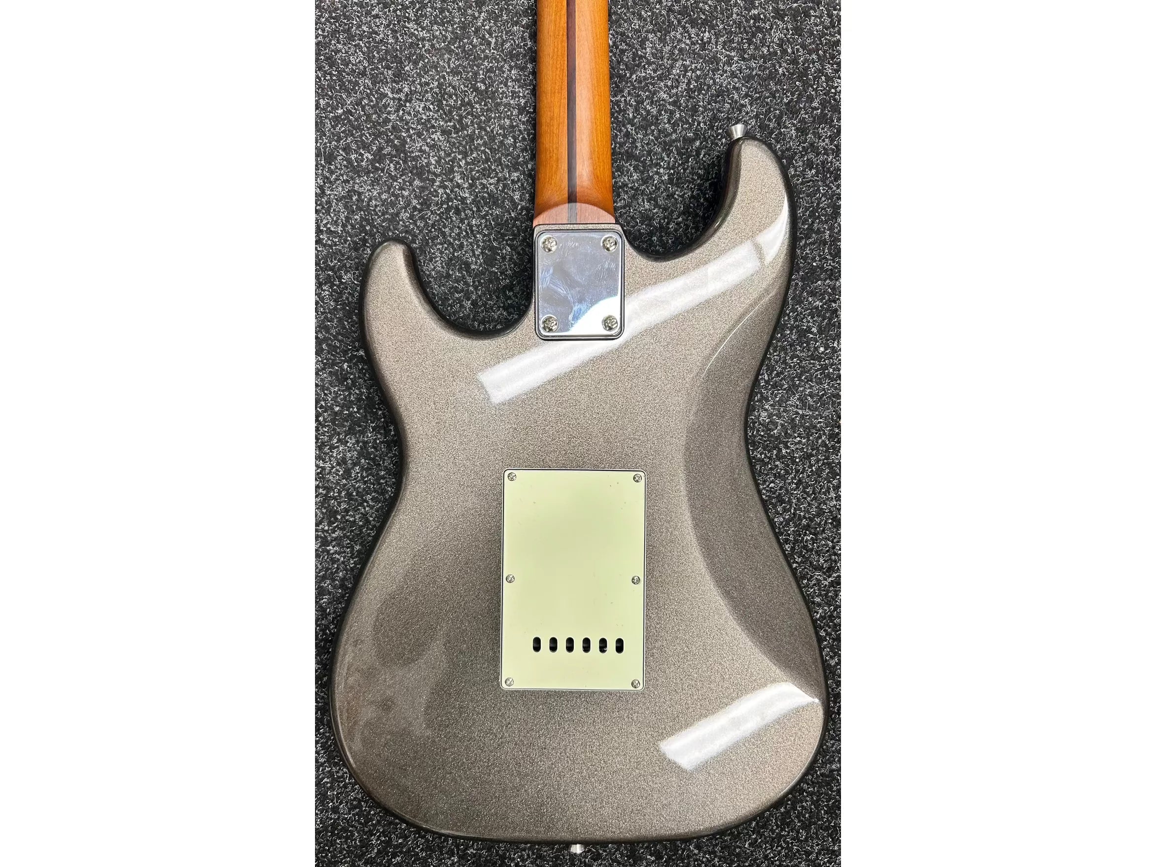 Northstar Electric Guitar Double Cut, in Charcoal Frost