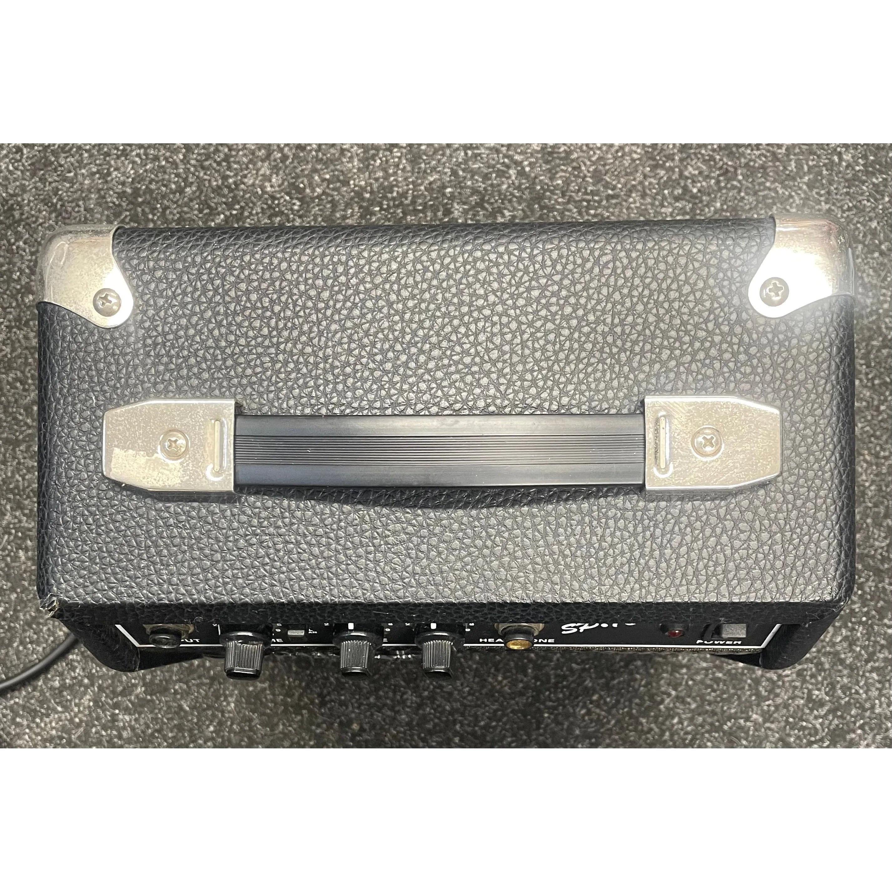 Squier SP10 10w Guitar Combo Amplifier with 1x6" Speaker Pre-Owned