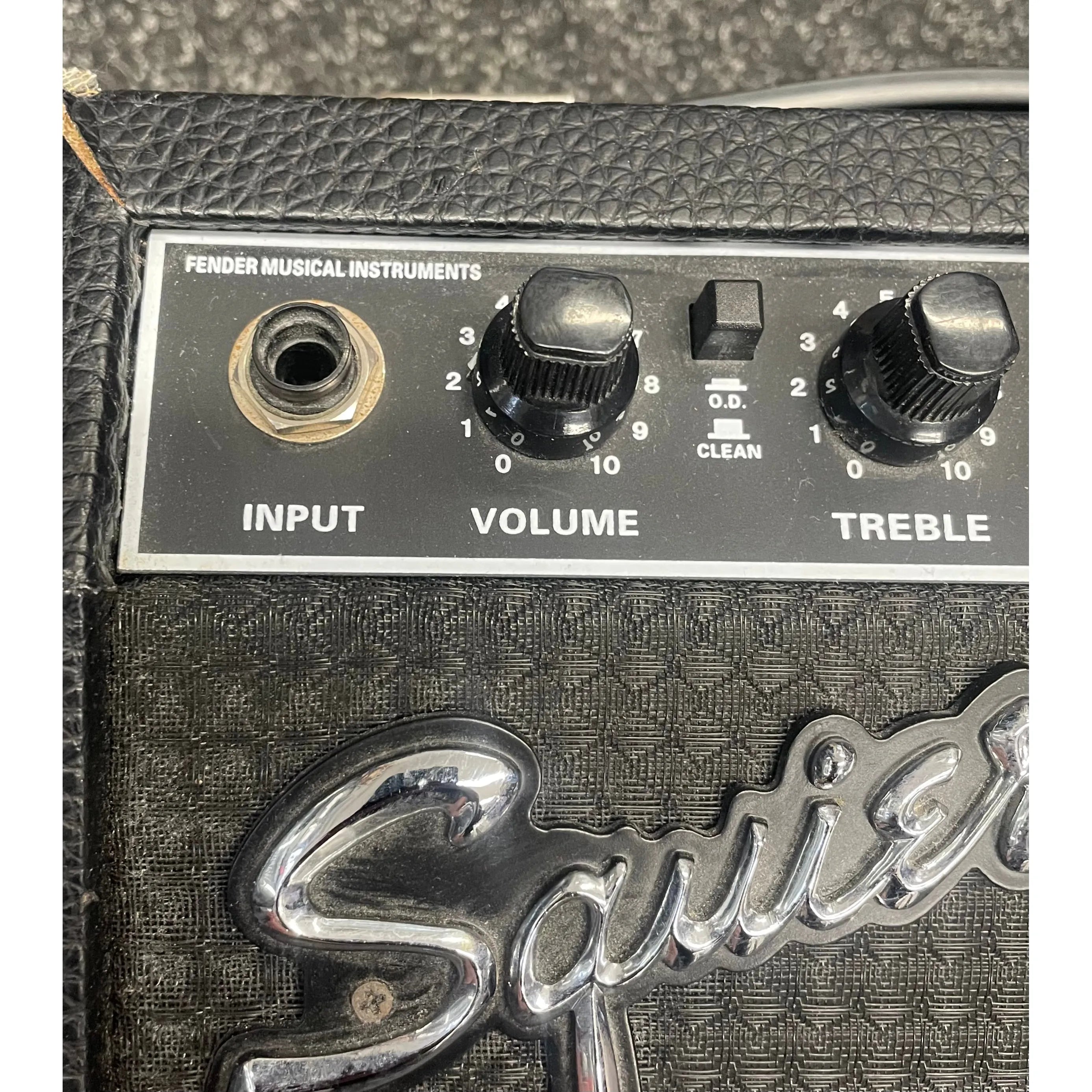 Squier SP10 10w Guitar Combo Amplifier with 1x6" Speaker Pre-Owned