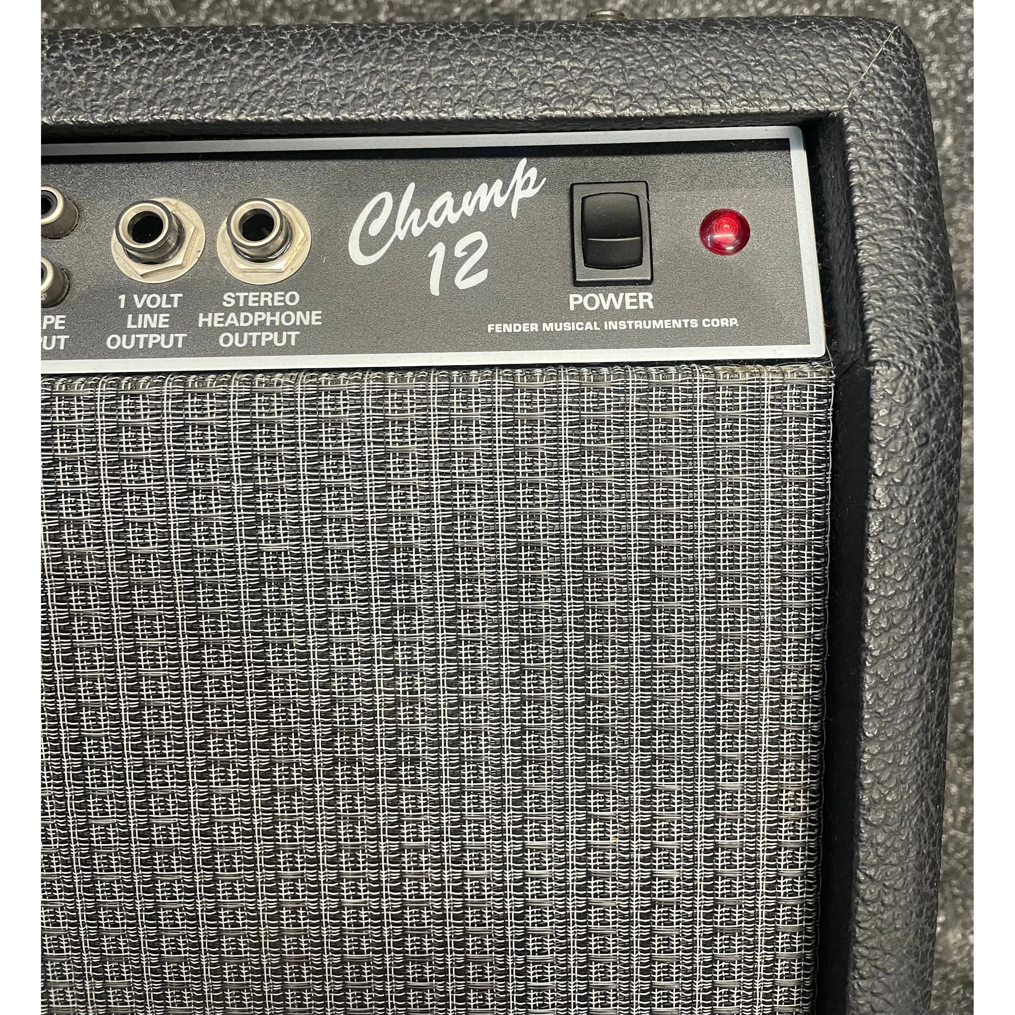 Fender Champ 12 Mexican 12-Watt 1x12" Combo Valve Guitar Amplifier Pre-Owned