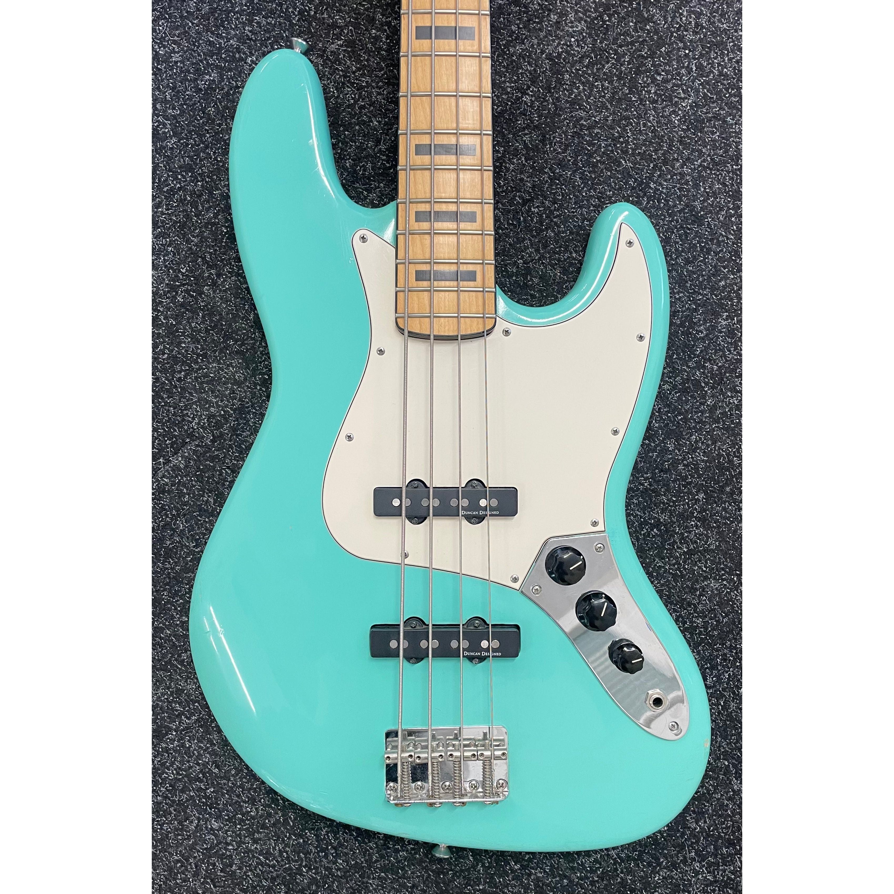 Squier Classic Vibe Vintage Modified 70s Jazz Bass Refinished in Green Pre-Owned