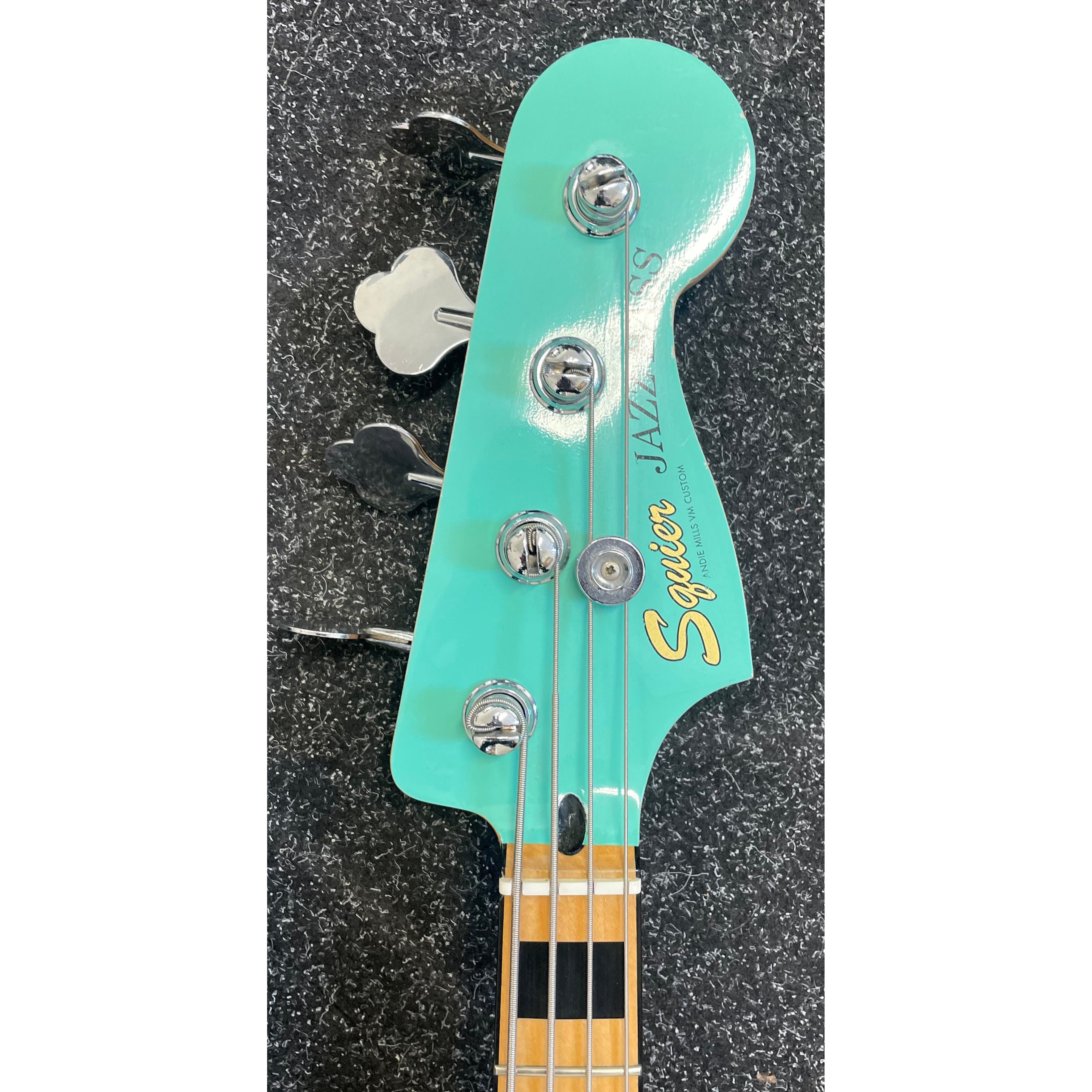 Squier Classic Vibe Vintage Modified 70s Jazz Bass Refinished in Green Pre-Owned