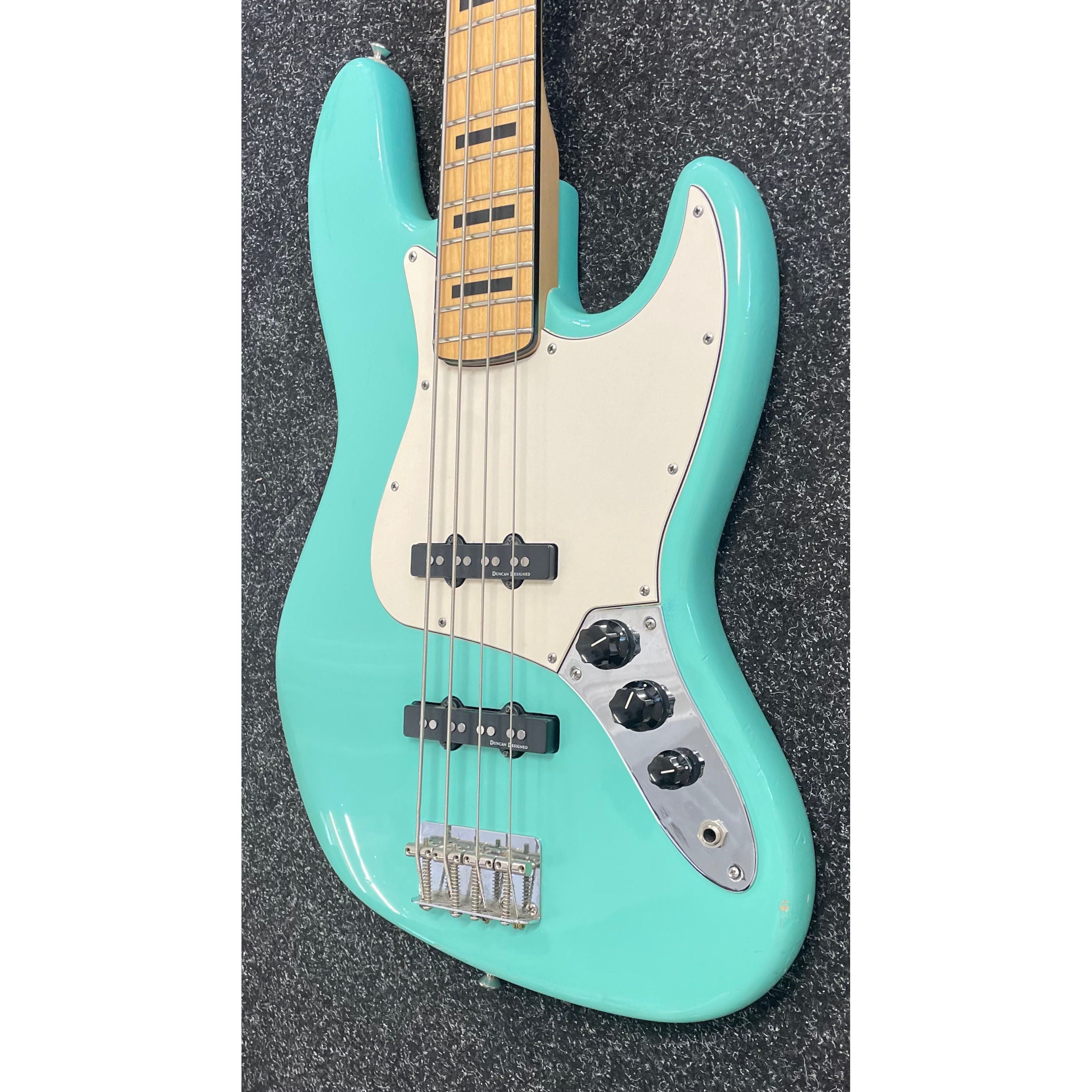 Squier Classic Vibe Vintage Modified 70s Jazz Bass Refinished in Green Pre-Owned