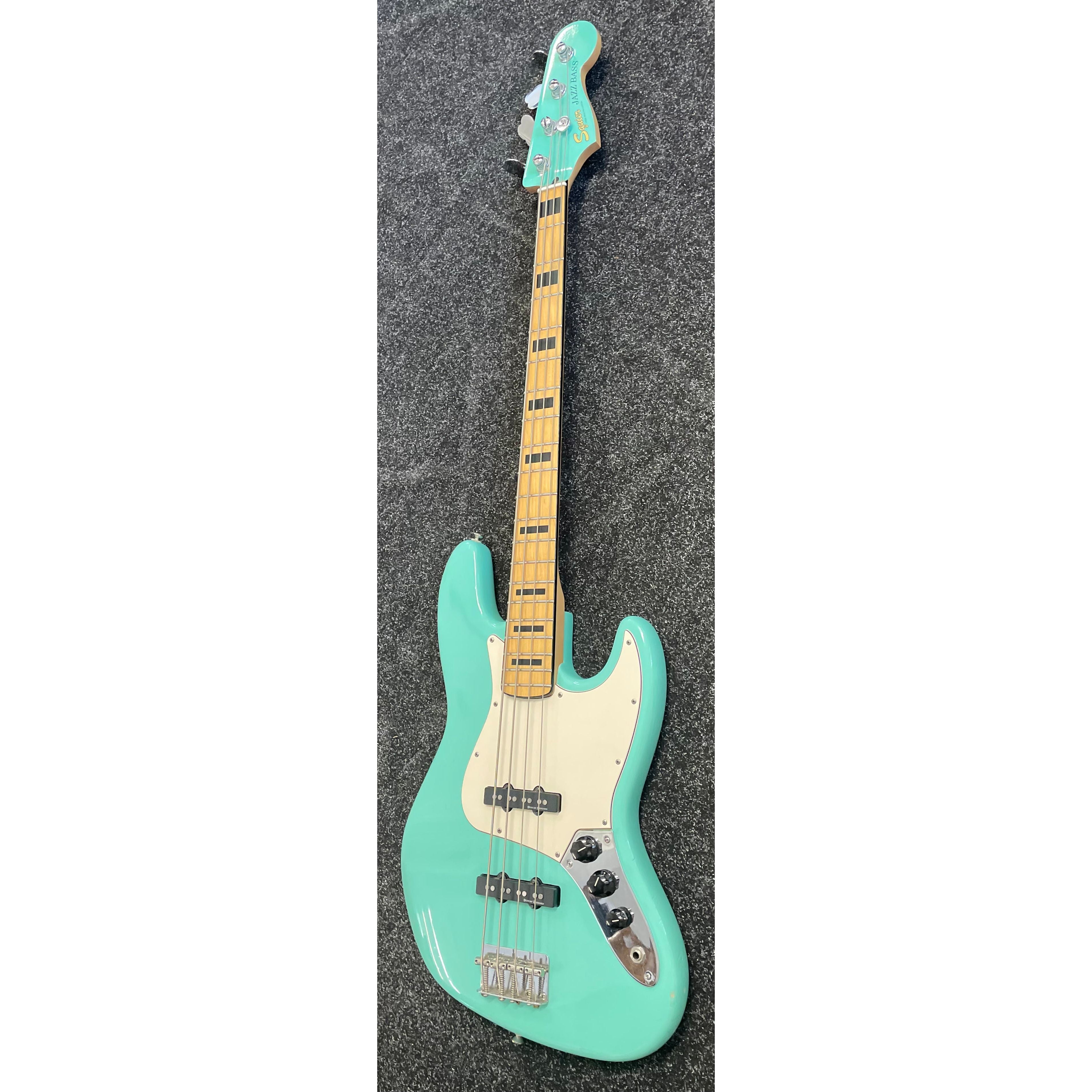 Squier Classic Vibe Vintage Modified 70s Jazz Bass Refinished in Green Pre-Owned