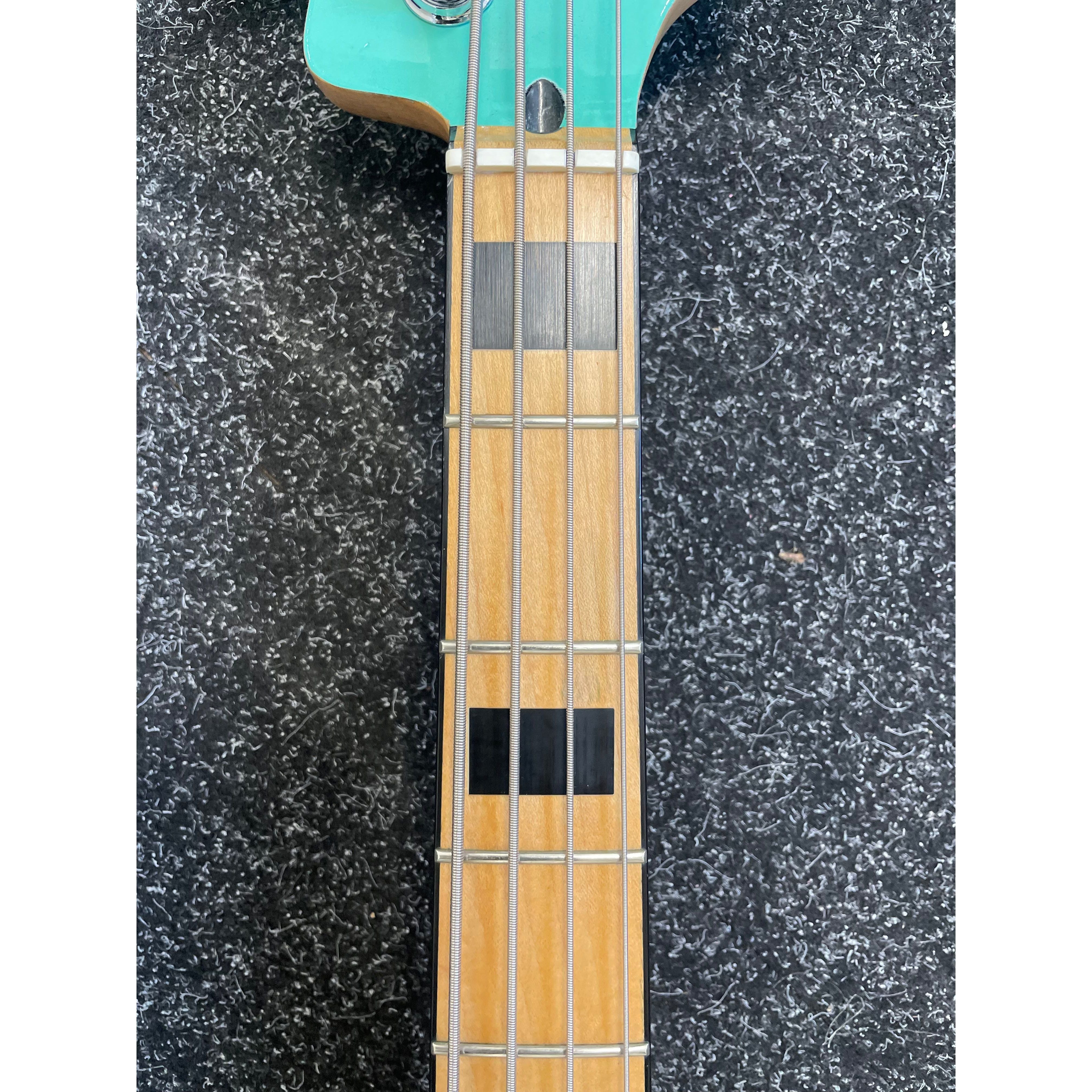 Squier Classic Vibe Vintage Modified 70s Jazz Bass Refinished in Green Pre-Owned