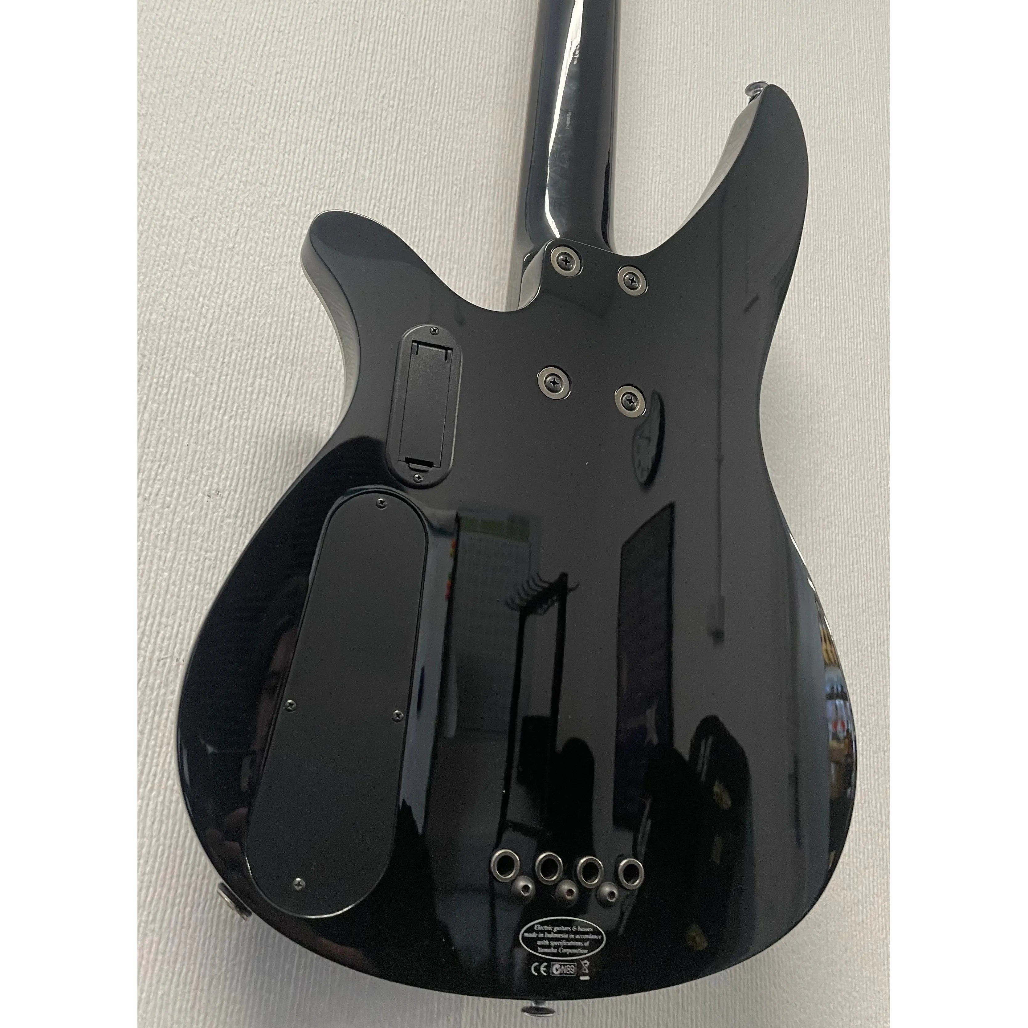 Yamaha RBX A2 Electric Bass Guitar in Black Pre-Owned