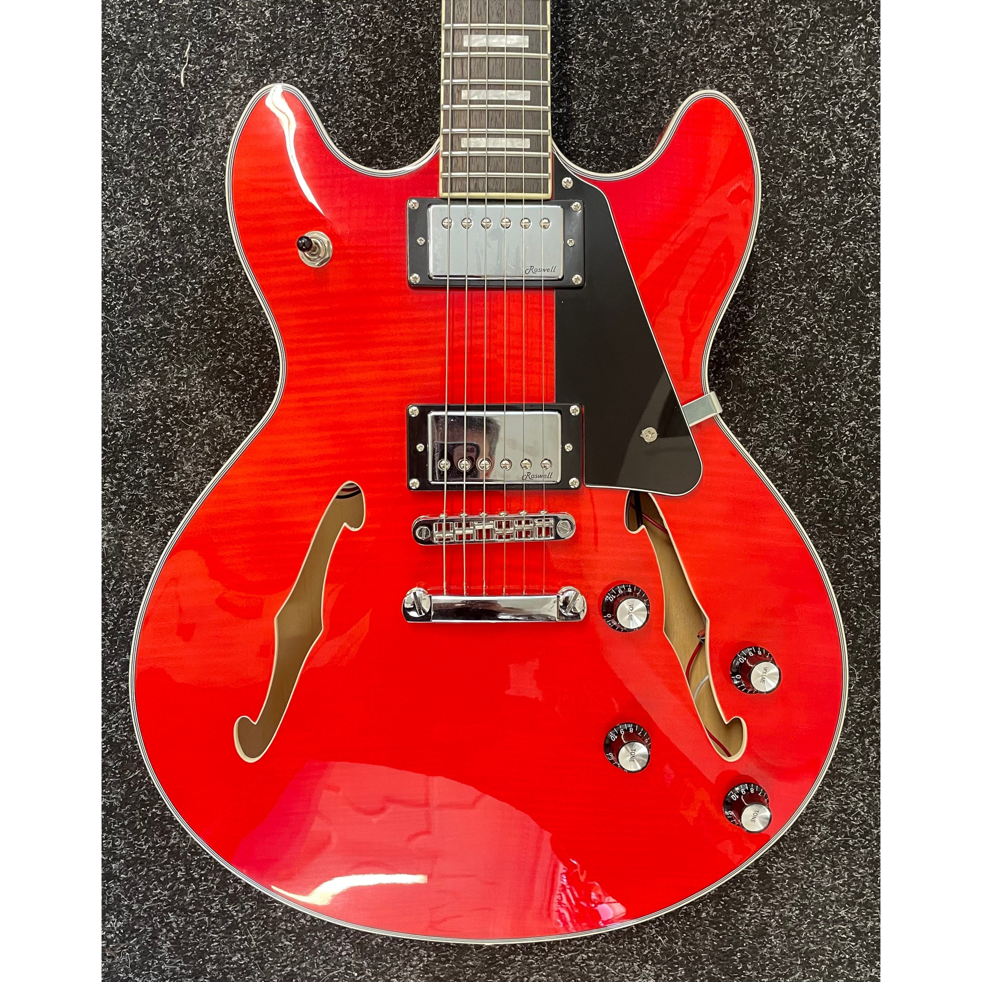 Harley Benton HB35 Plus Hollowbody Electric Guitar in Cherry with Hardcase Pre-Owned