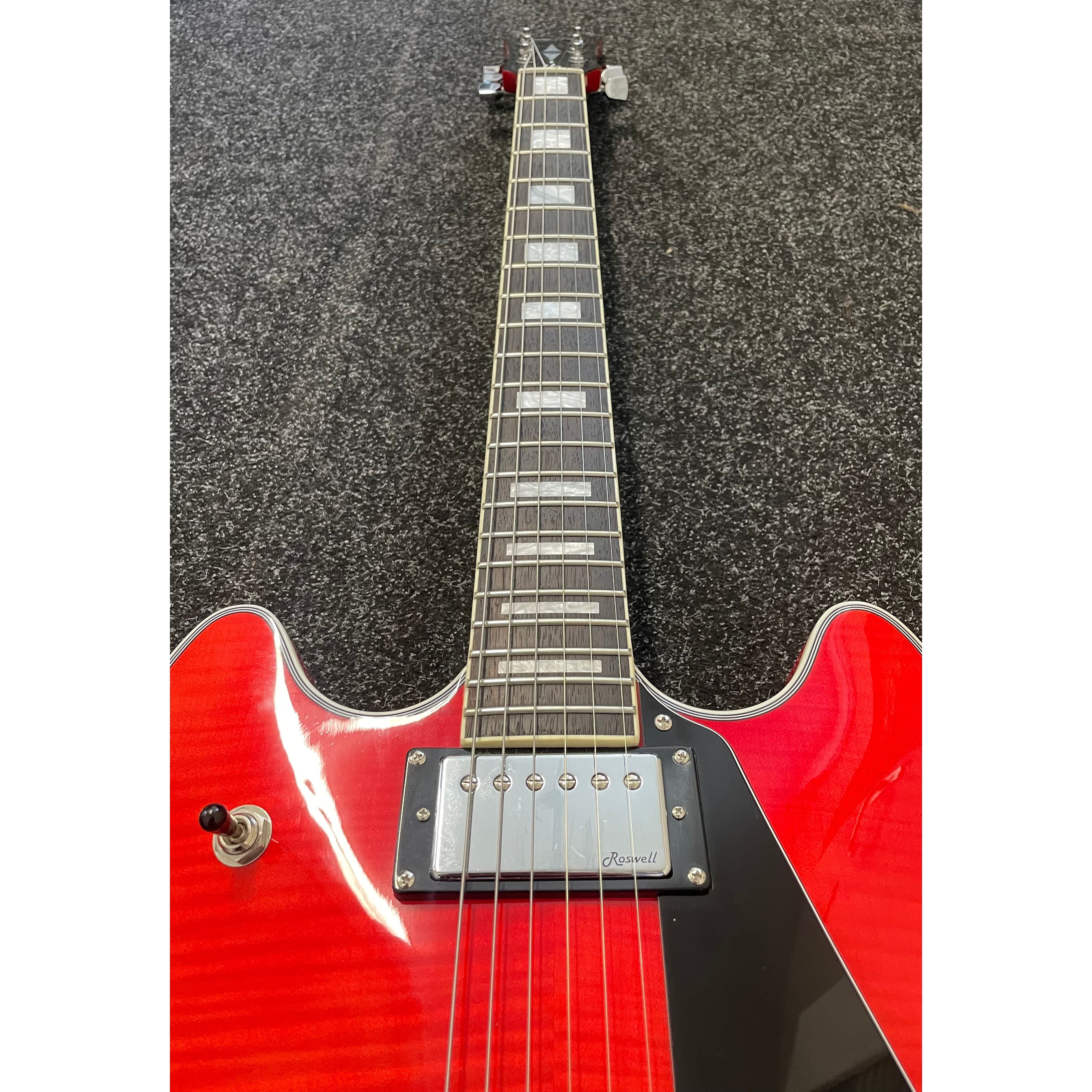 Harley Benton HB35 Plus Hollowbody Electric Guitar in Cherry with Hardcase Pre-Owned