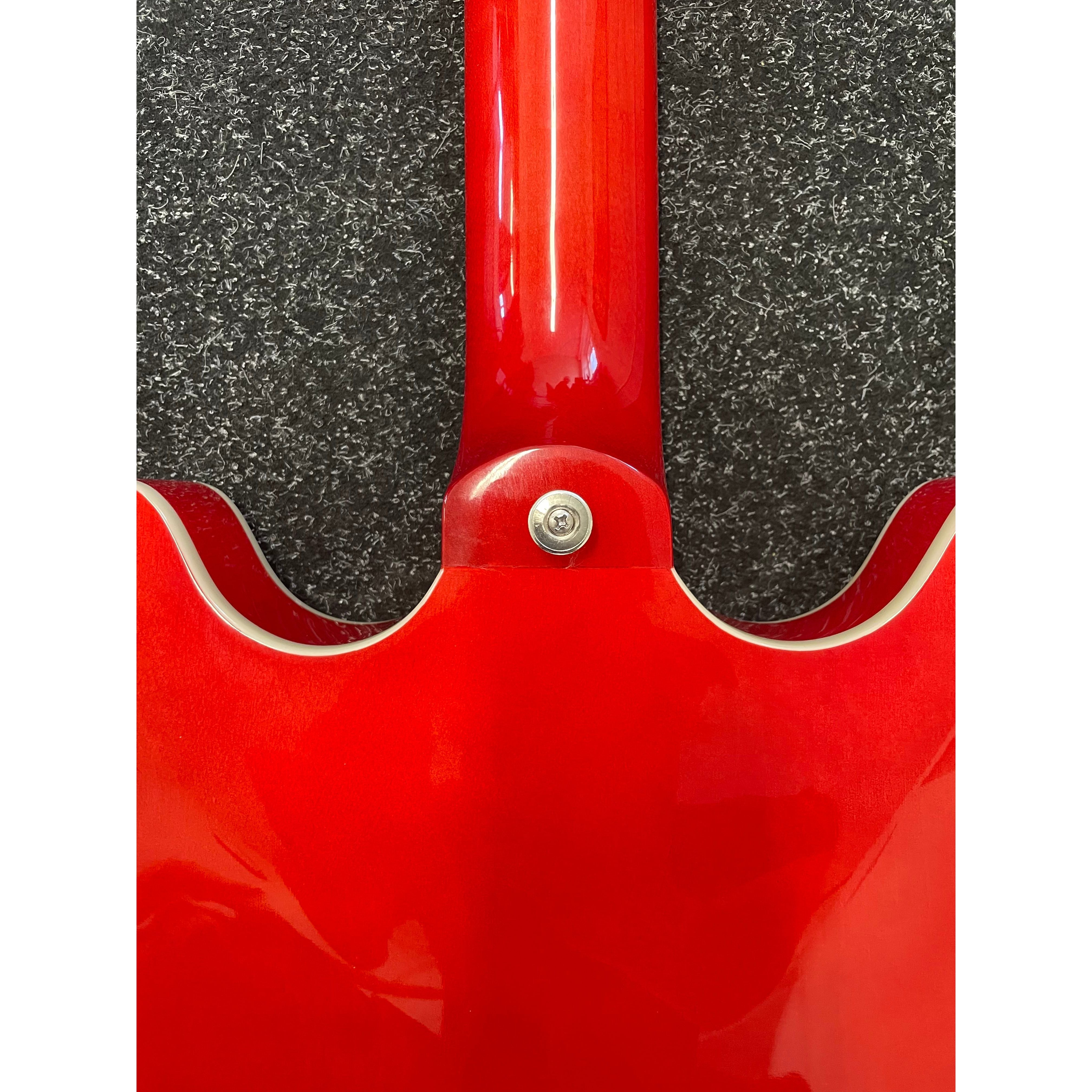 Harley Benton HB35 Plus Hollowbody Electric Guitar in Cherry with Hardcase Pre-Owned