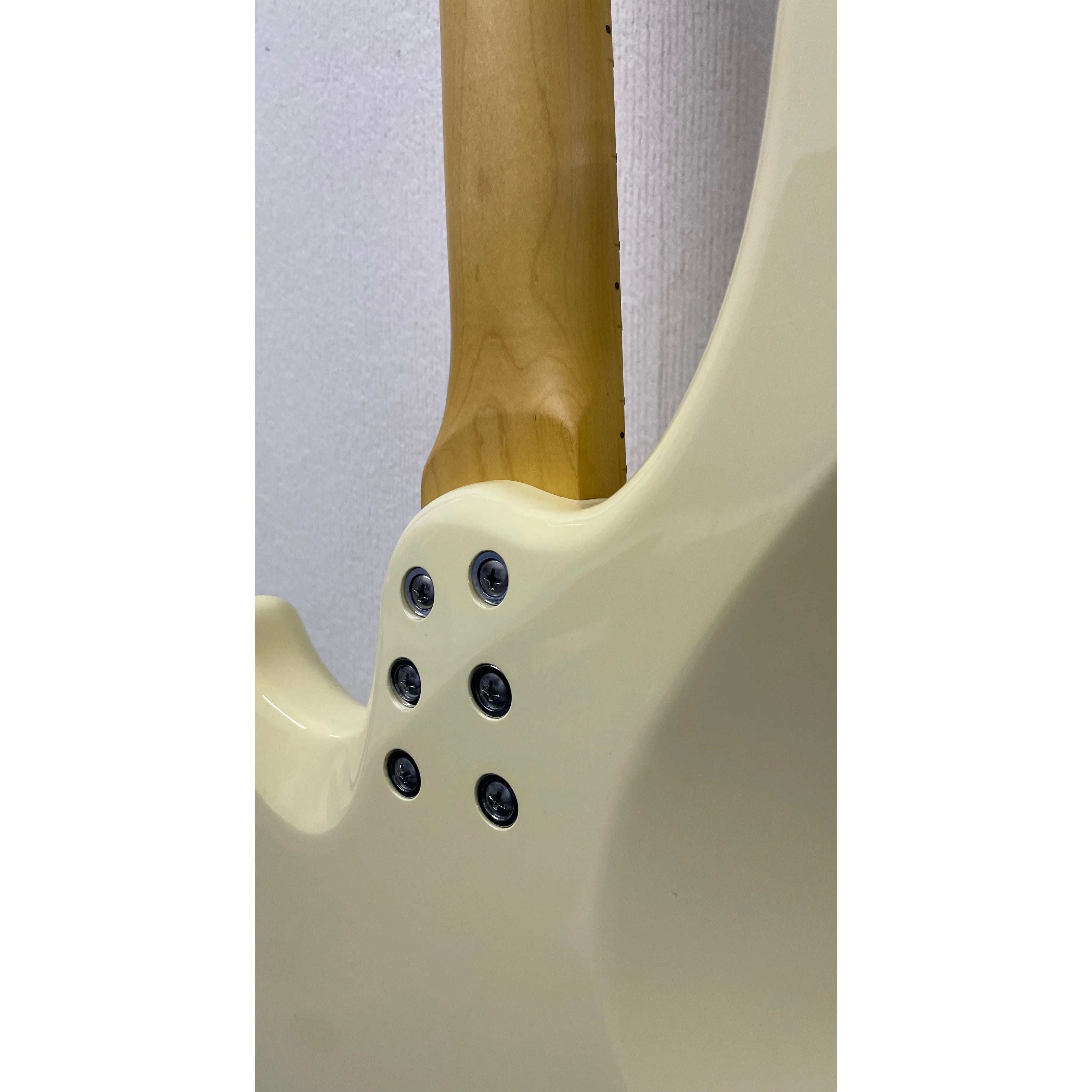 Schecter CV-4 Electric Bass Guitar in Ivory Pre-Owned