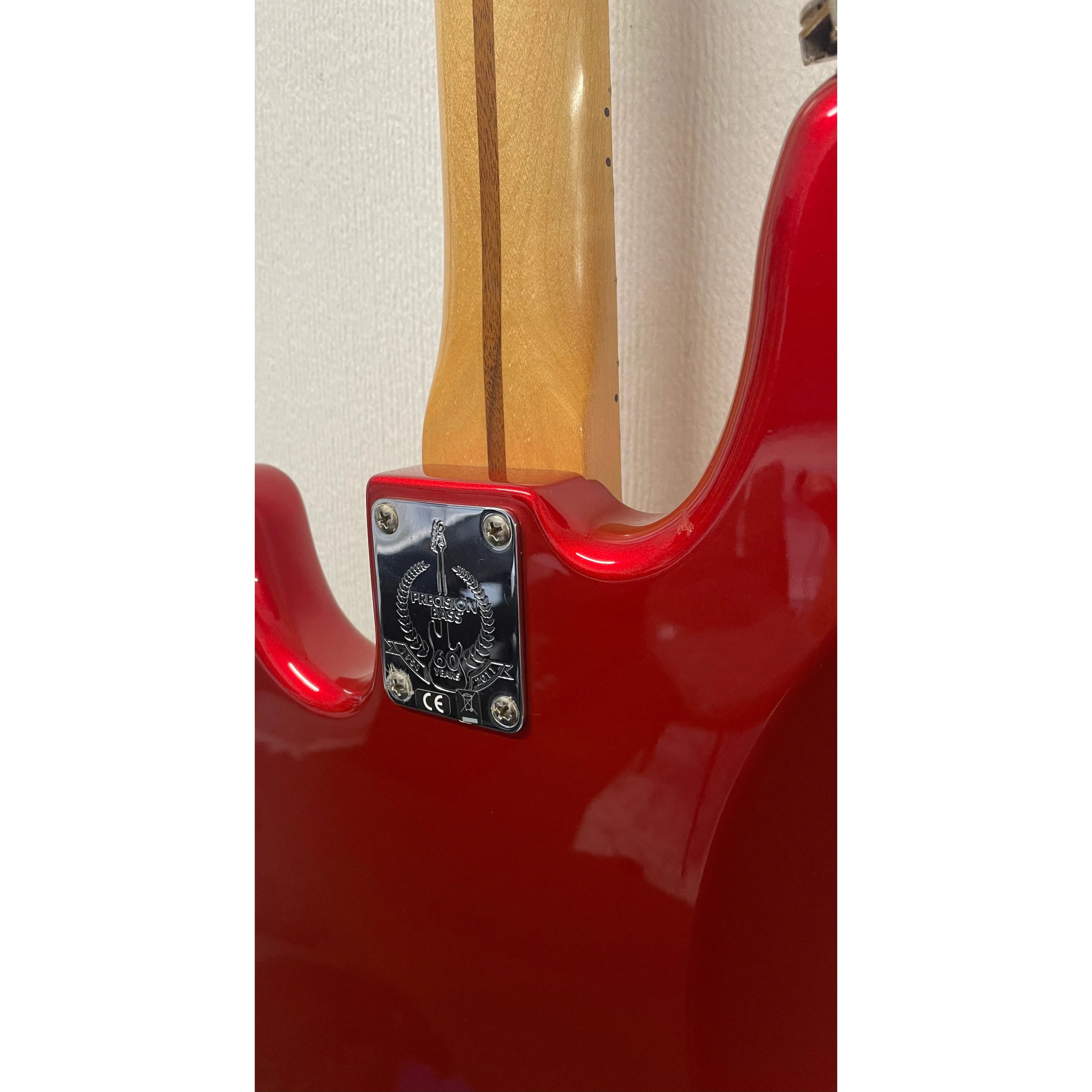 Fender Deluxe Active P Bass Special in Chrome Red Pre-Owned