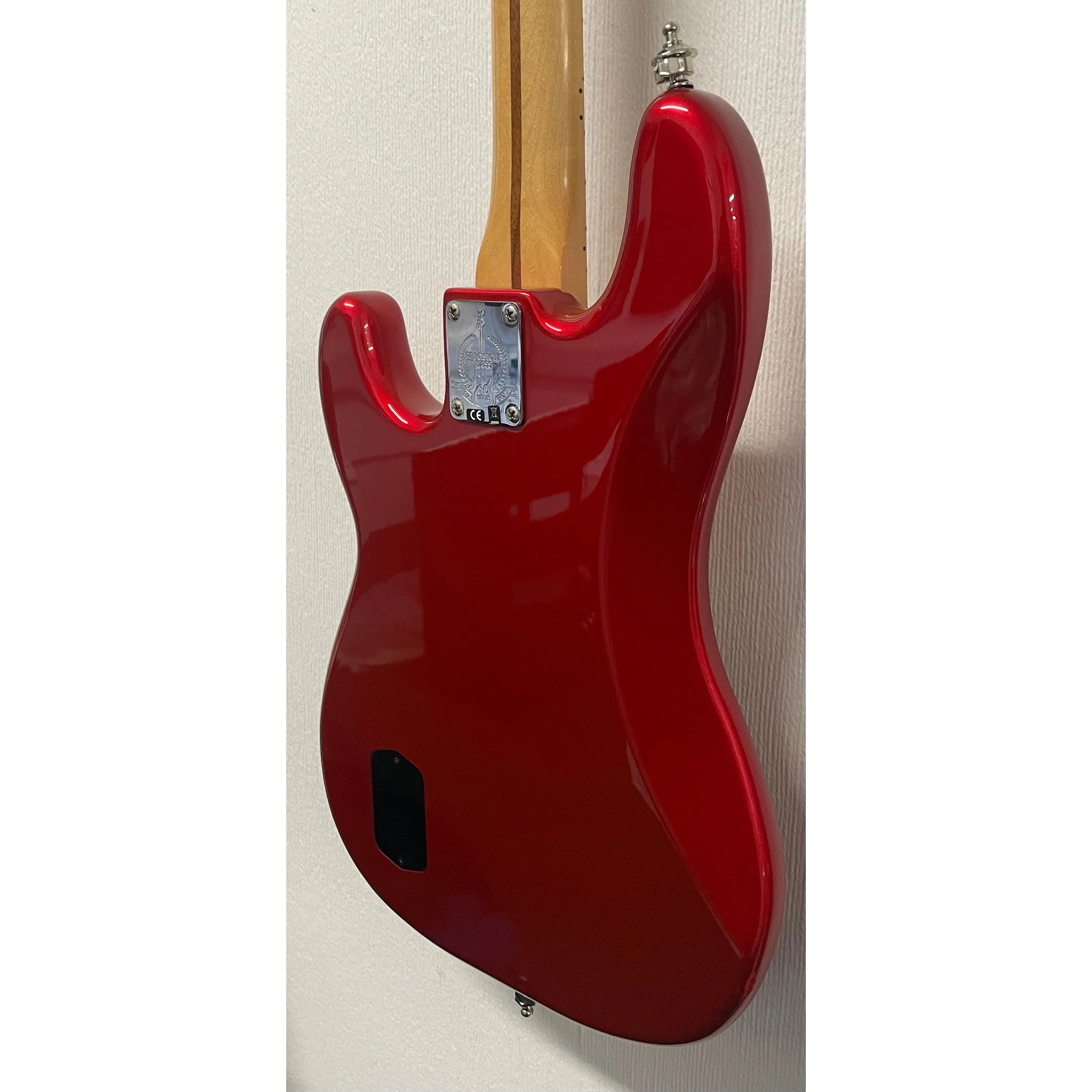 Fender Deluxe Active P Bass Special in Chrome Red Pre-Owned