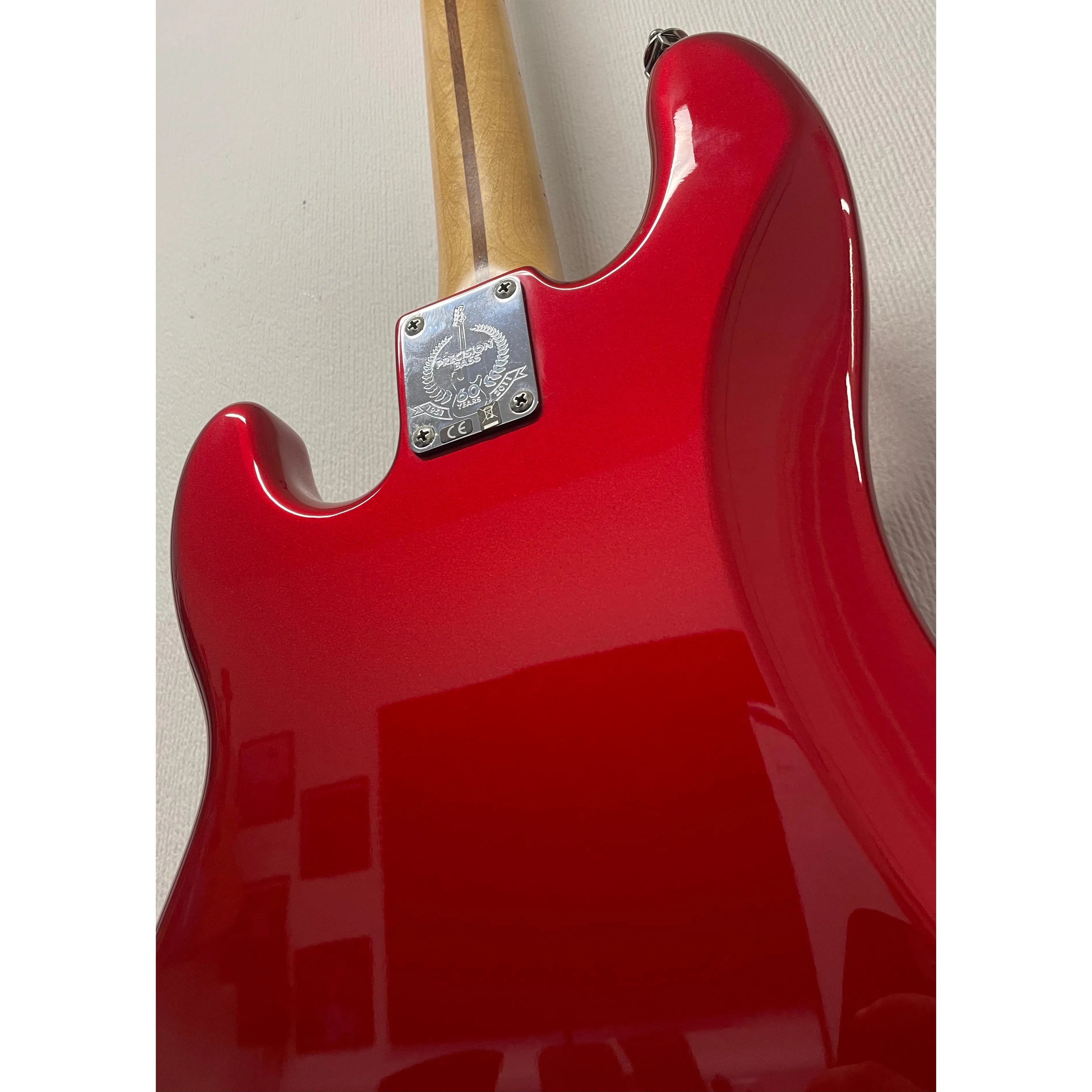 Fender Deluxe Active P Bass Special in Chrome Red Pre-Owned