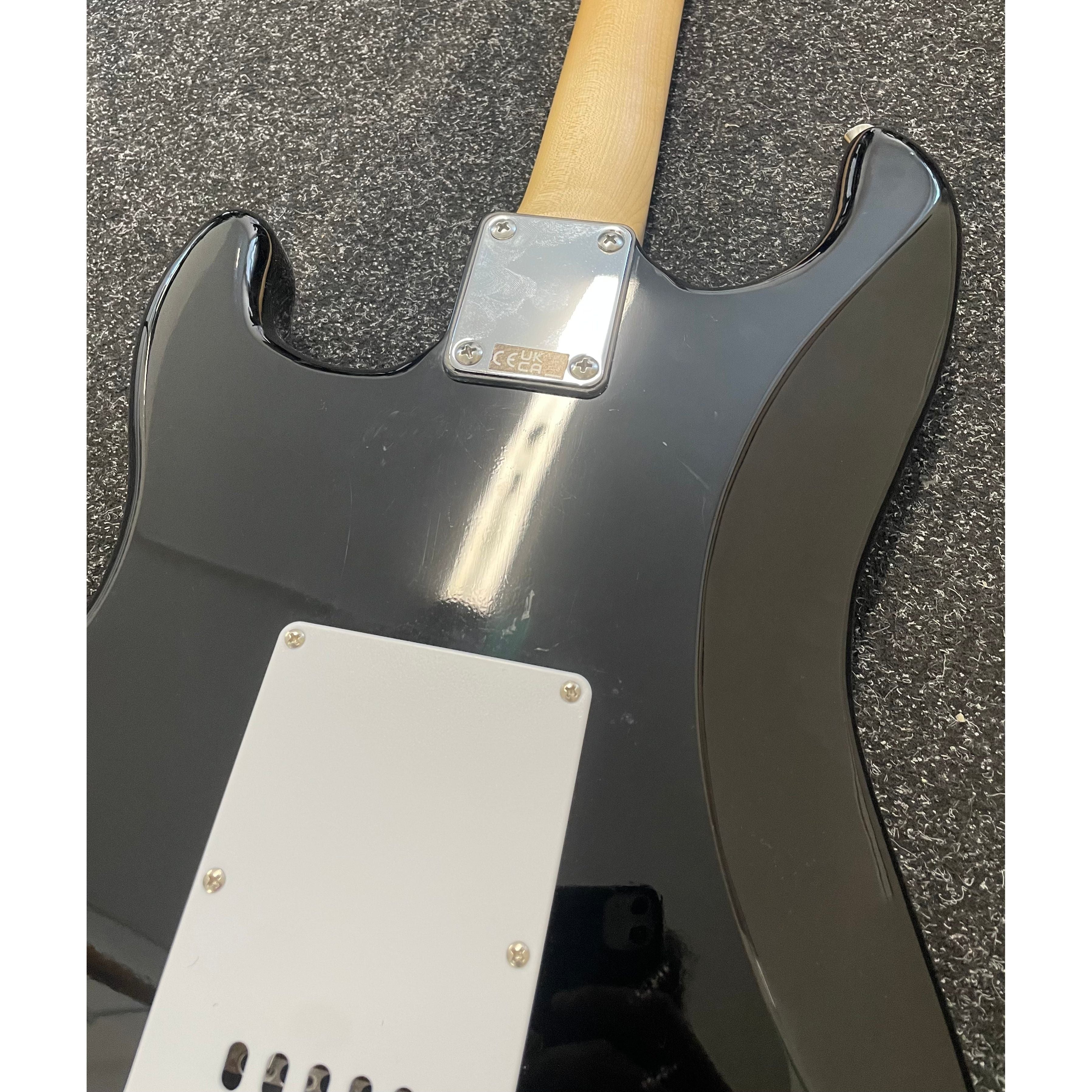 Rockjam Strat-Style Electric Guitar in Sunburst Pre-Owned