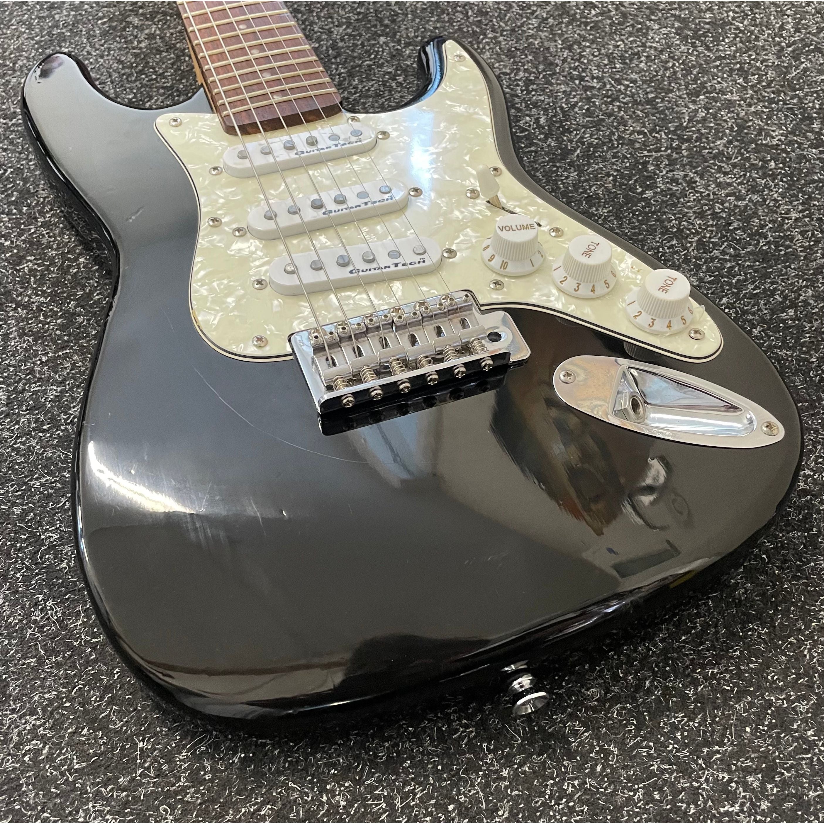 Encore Blaster Mini 1/2 Size Strat-Style Electric Guitar with Bag Pre-Owned