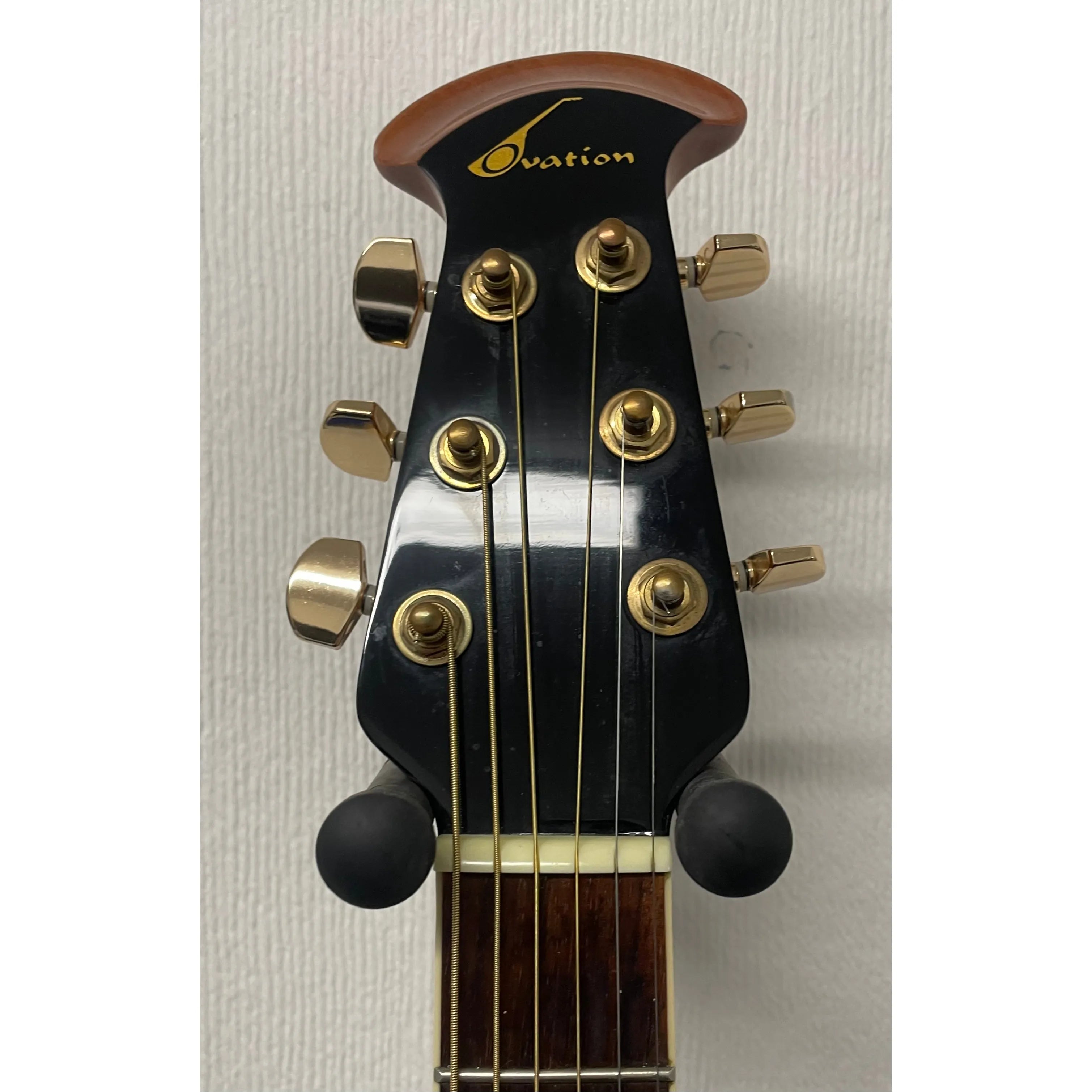 Ovation Celebrity CC24 Electro Acoustic Guitar with Figured Koa Top Pre-Owned