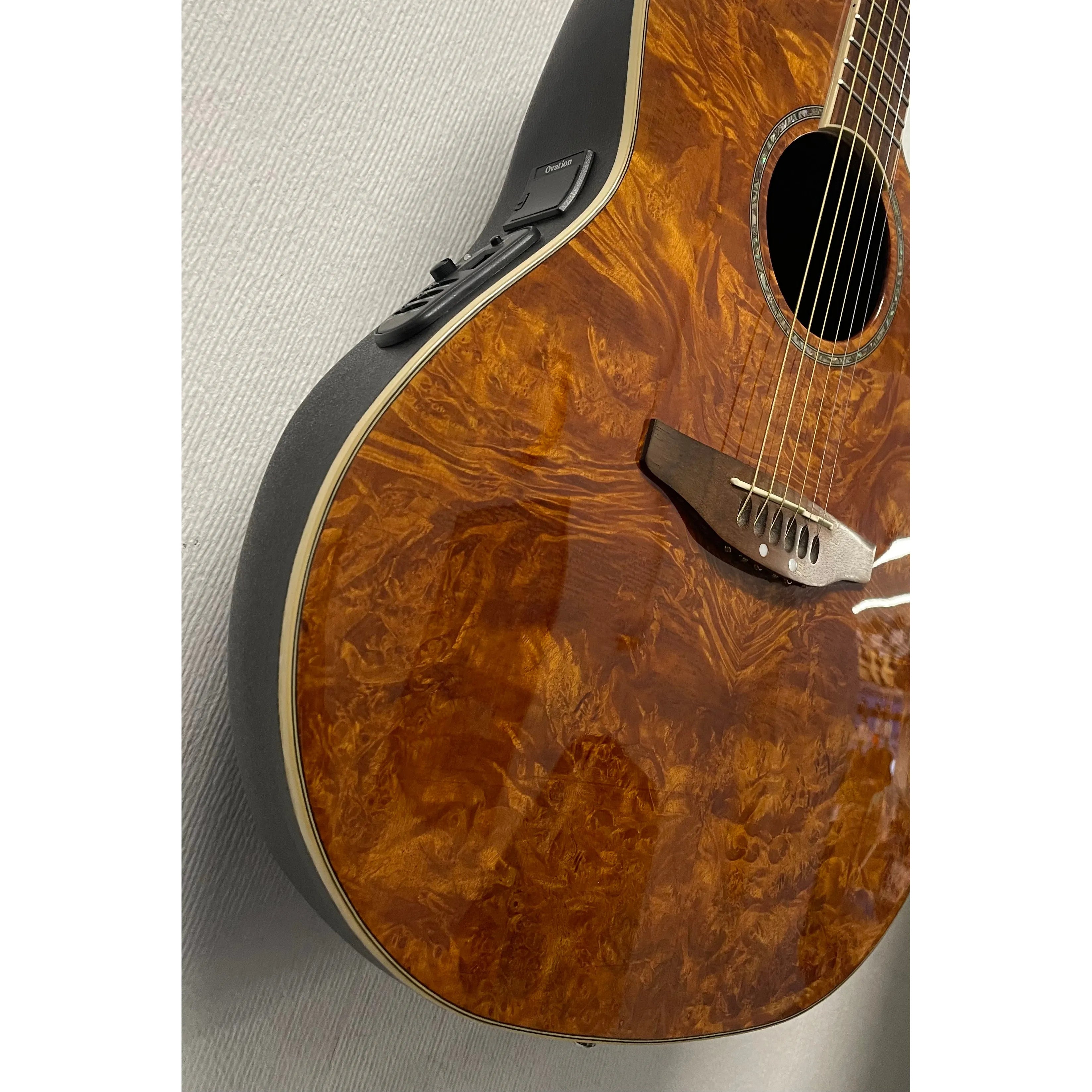 Ovation Celebrity CC24 Electro Acoustic Guitar with Figured Koa Top Pre-Owned