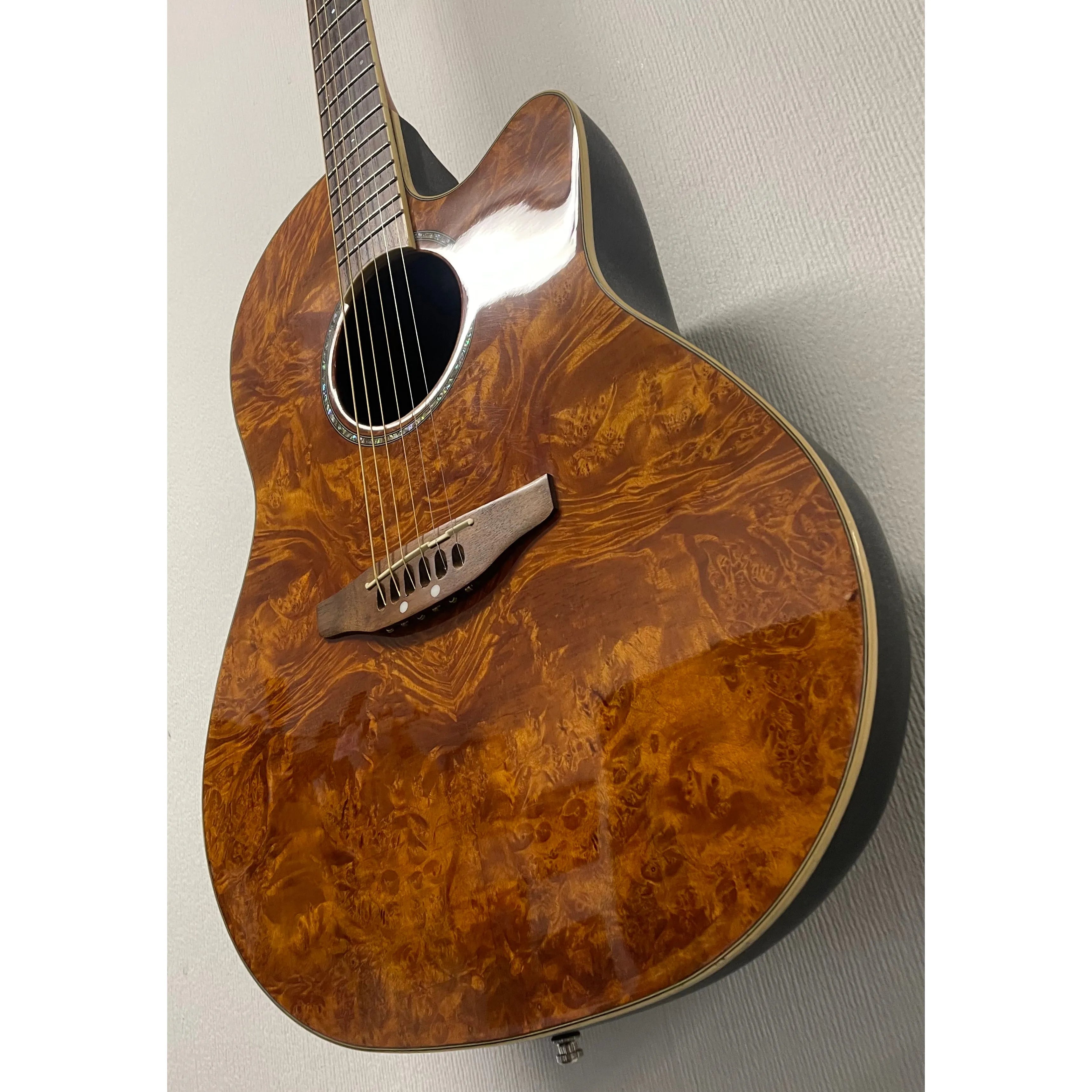 Ovation Celebrity CC24 Electro Acoustic Guitar with Figured Koa Top Pre-Owned