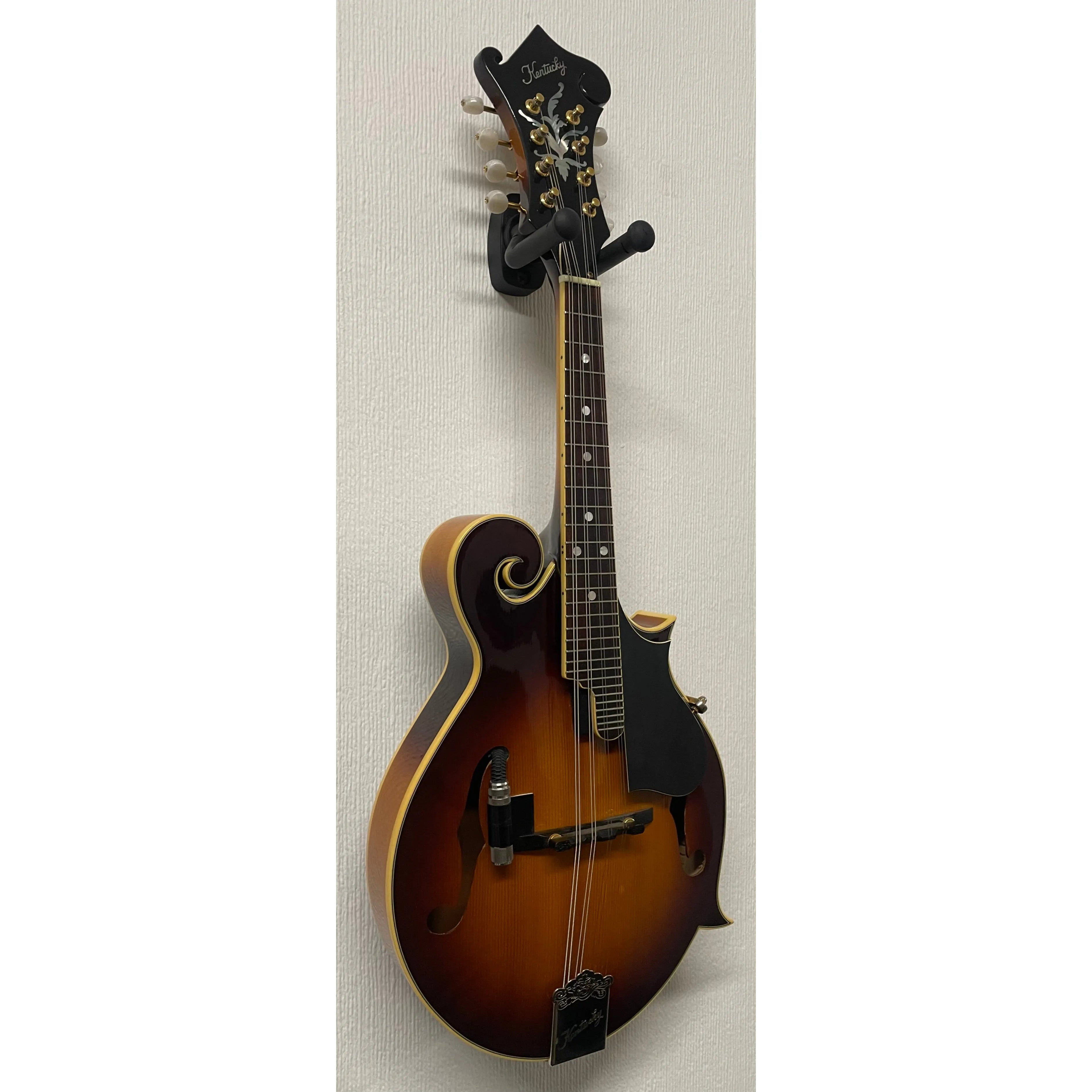 Kentucky Mandolin KM-630F Electro Acoustic in Sunburst with Gigbag Pre-Owned