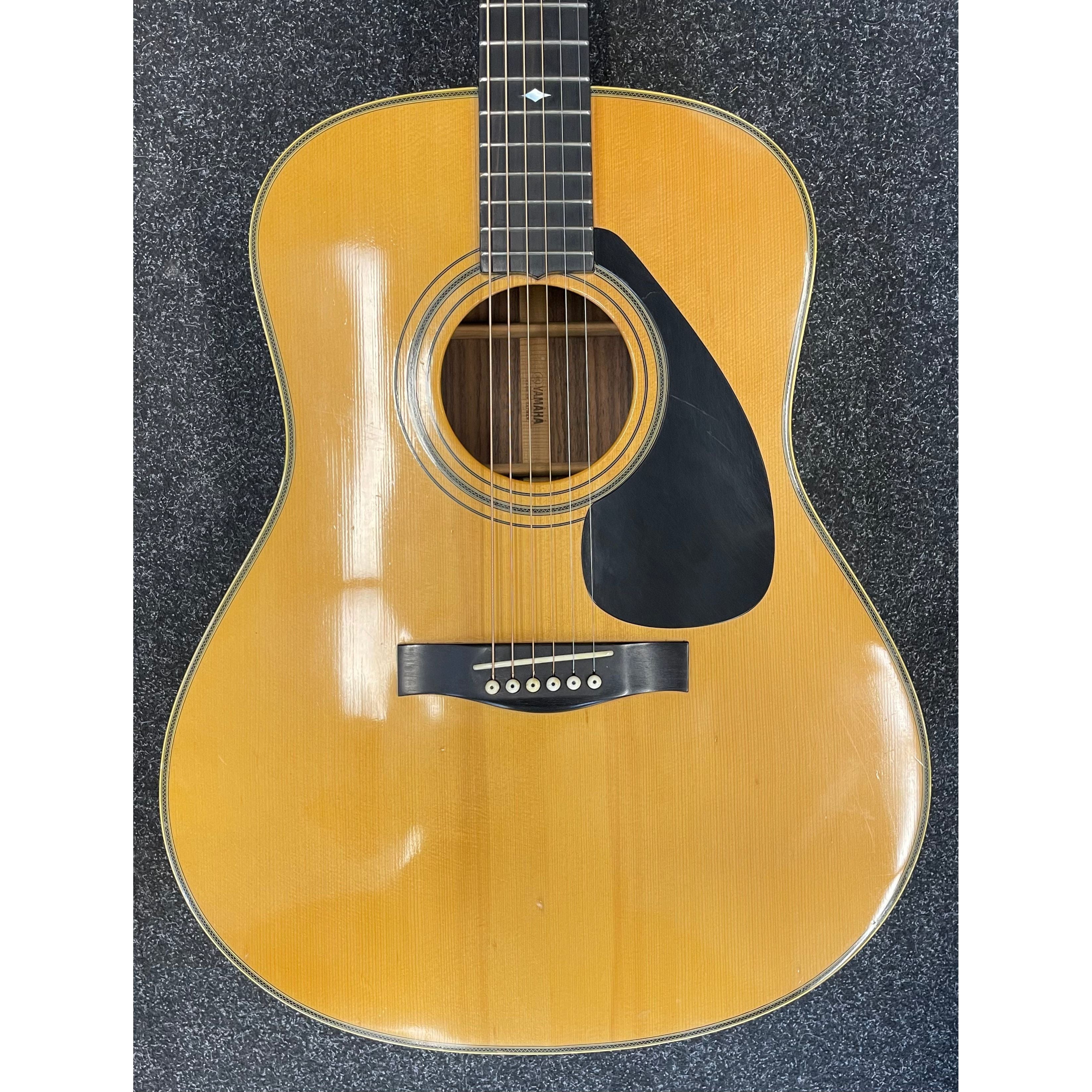 Yamaha L-15A Vintage 1970's Dreadnought Acoustic Guitar with Original Hardcase Pre-Owned