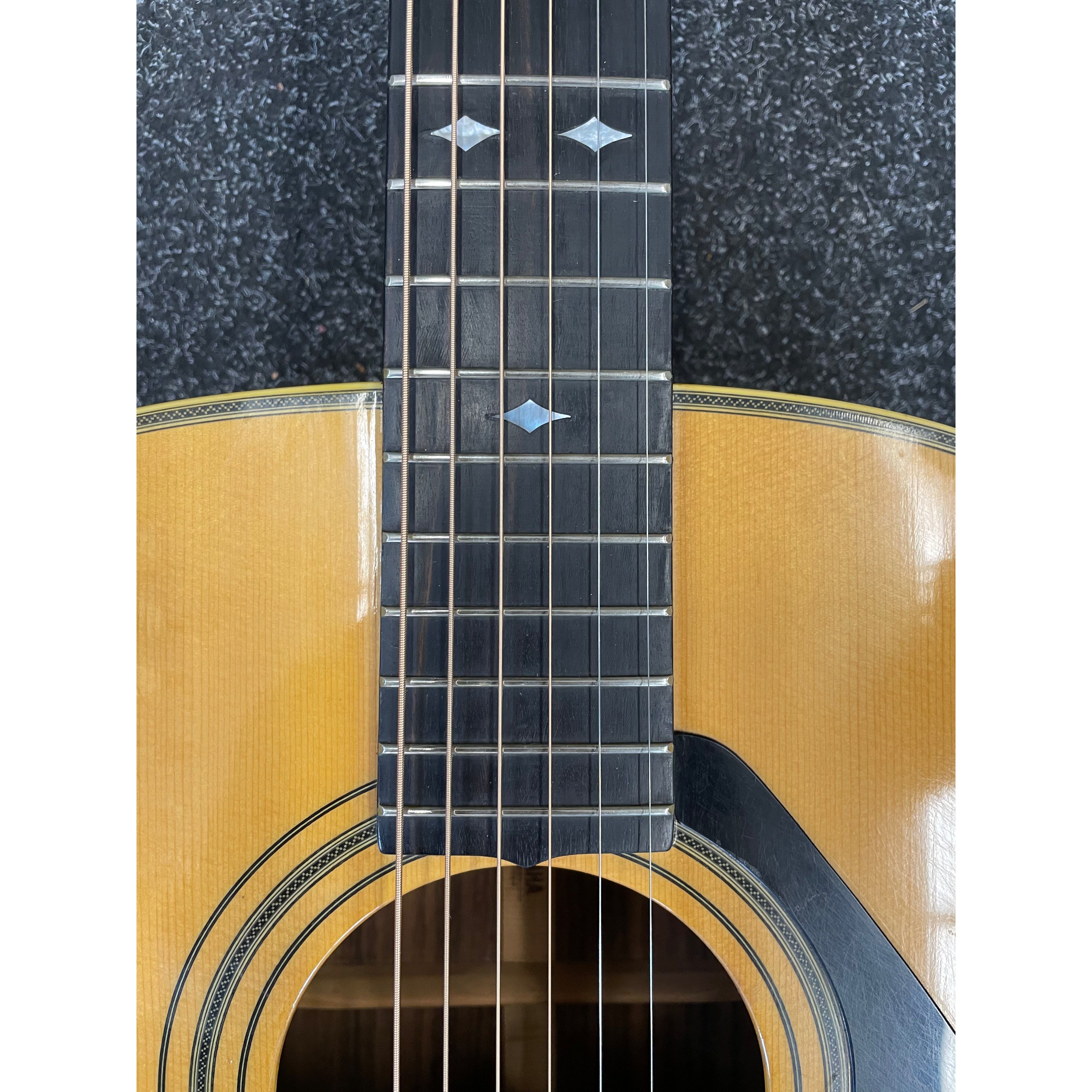 Yamaha L-15A Vintage 1970's Dreadnought Acoustic Guitar with Original Hardcase Pre-Owned