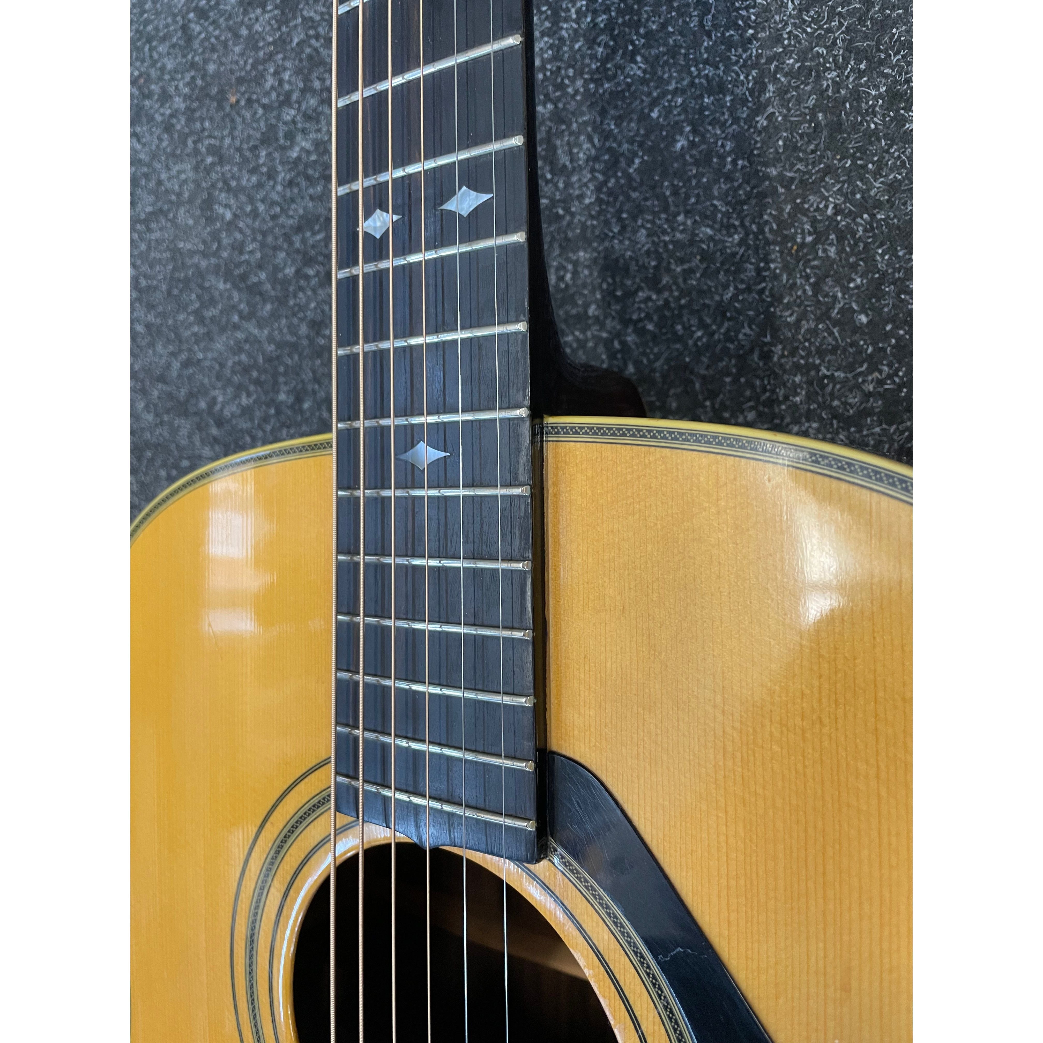 Yamaha L-15A Vintage 1970's Dreadnought Acoustic Guitar with Original Hardcase Pre-Owned